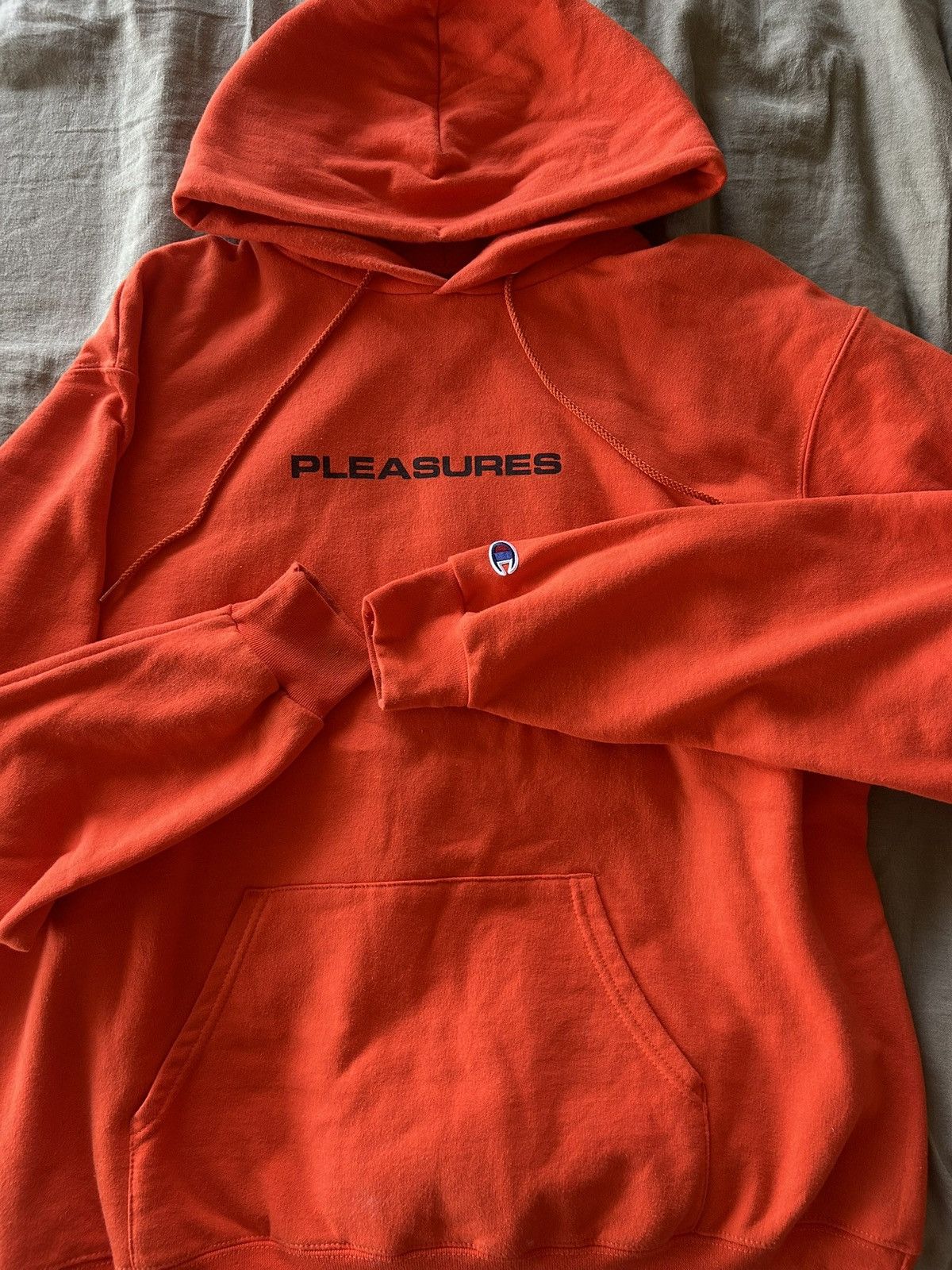 Pleasures Pleasures x Champion “Anger is an Energy” Size US L / EU 52-54 / 3 - 1 Thumbnail