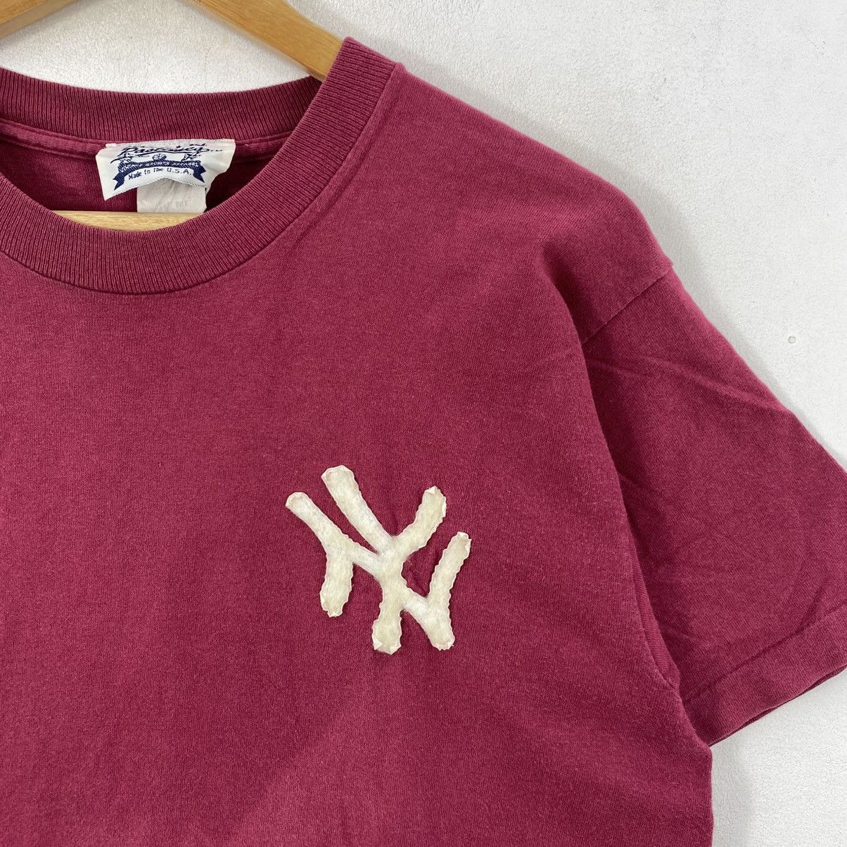 Vintage Vtg 90s NY Yankees T-Shirt American Pastimes Maroon USA Size US M / EU 48-50 / 2 - 4 Thumbnail
