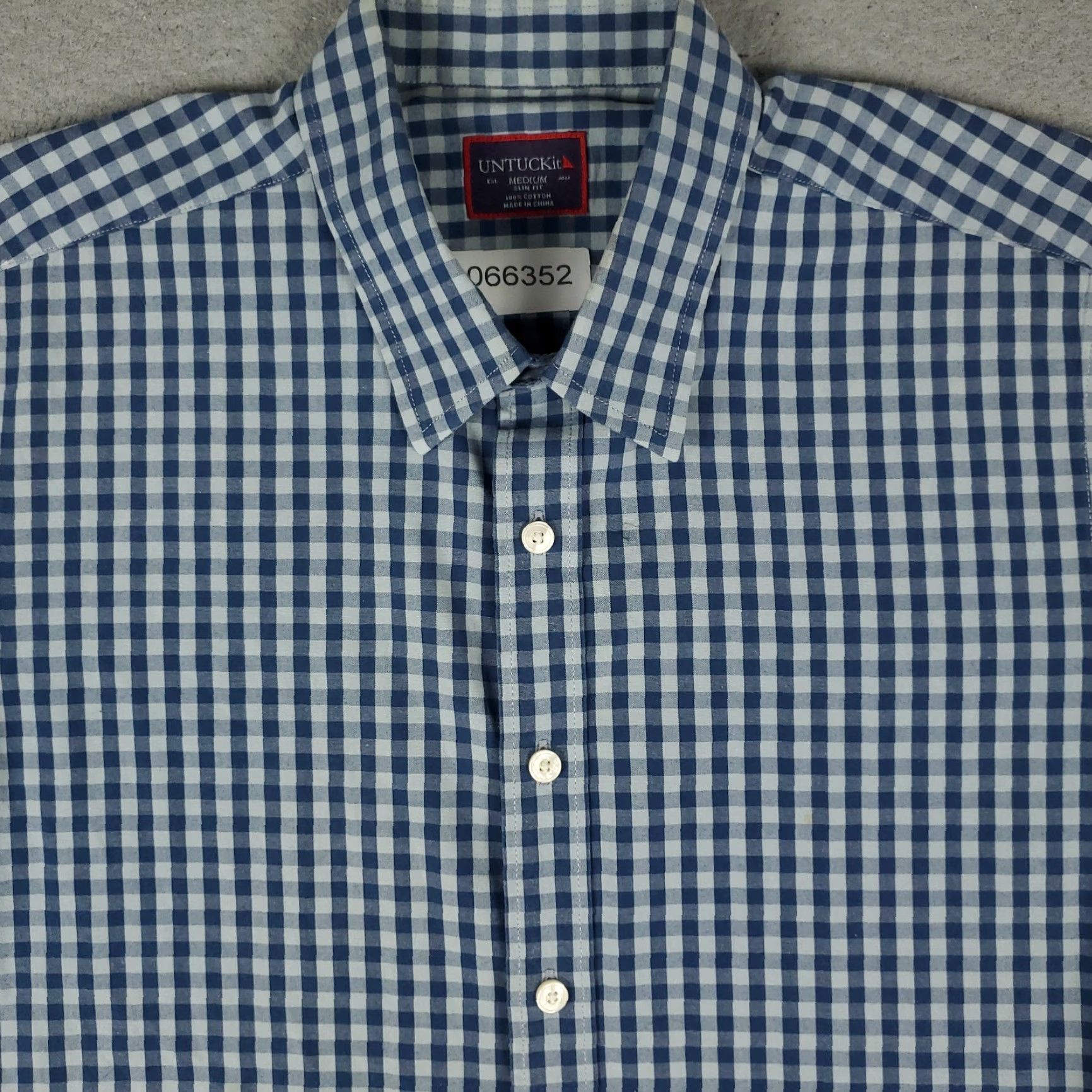 UNTUCKit UNTUCKit Shirt Mens Medium Blue Check Slim Fit Button Up Short Sleeve Size US M / EU 48-50 / 2 - 2 Thumbnail