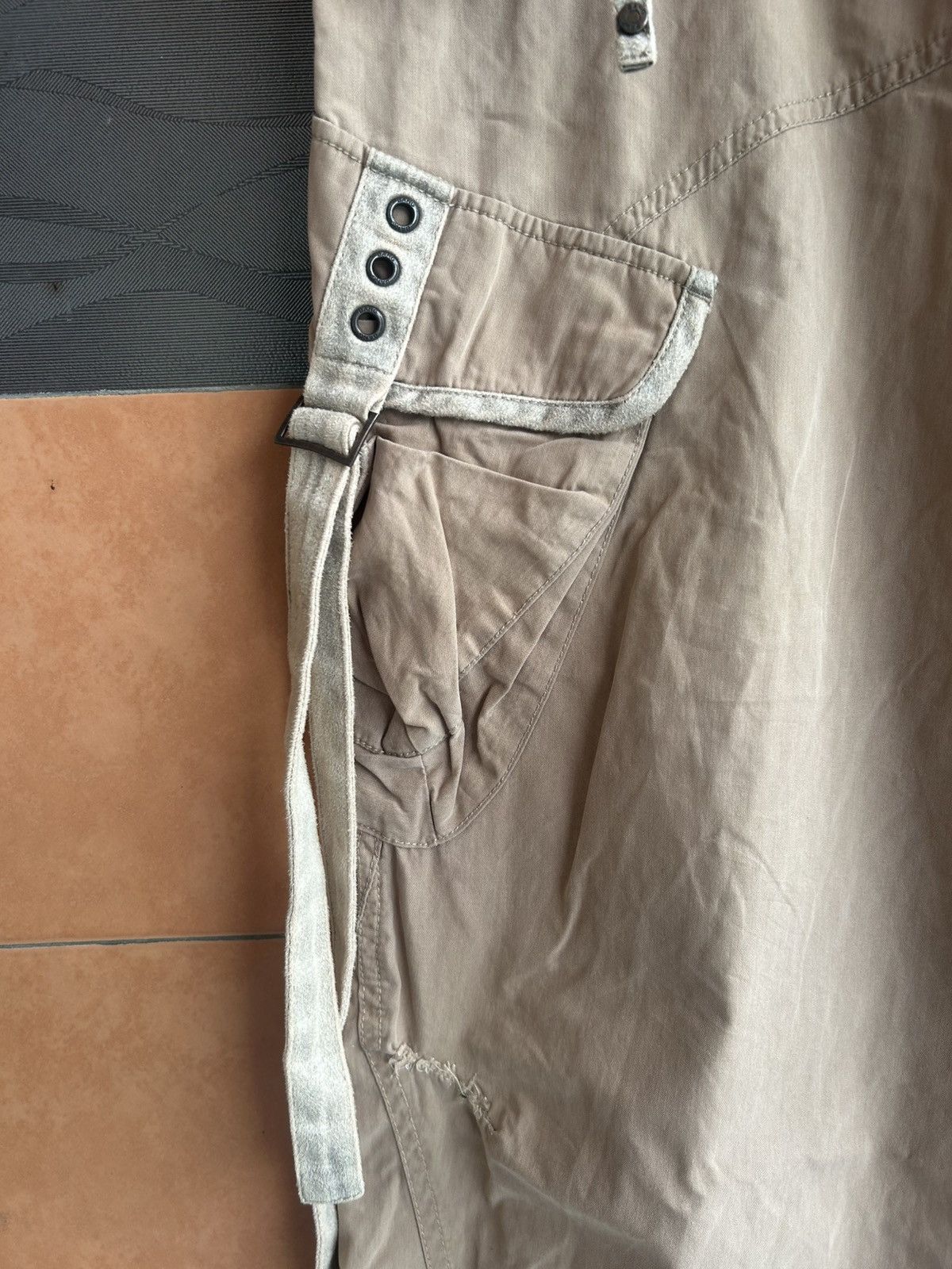 Japanese Brand bondage cargo pants Size US 32 / EU 48 - 8 Thumbnail