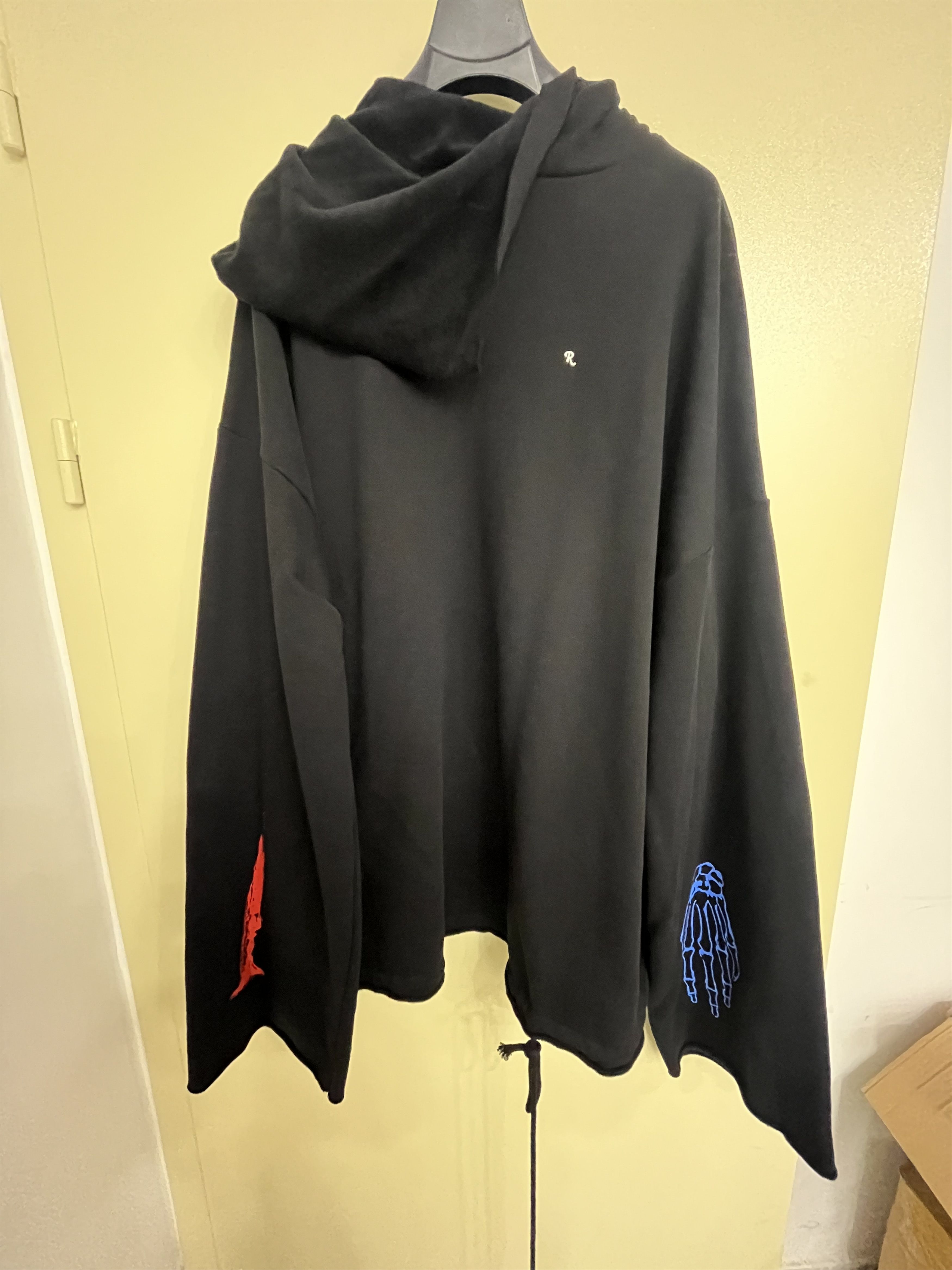 Raf Simons Raf Simons Hoodie Oversized Printed / Asymmetrical- Rare Size US M / EU 48-50 / 2 - 2 Thumbnail