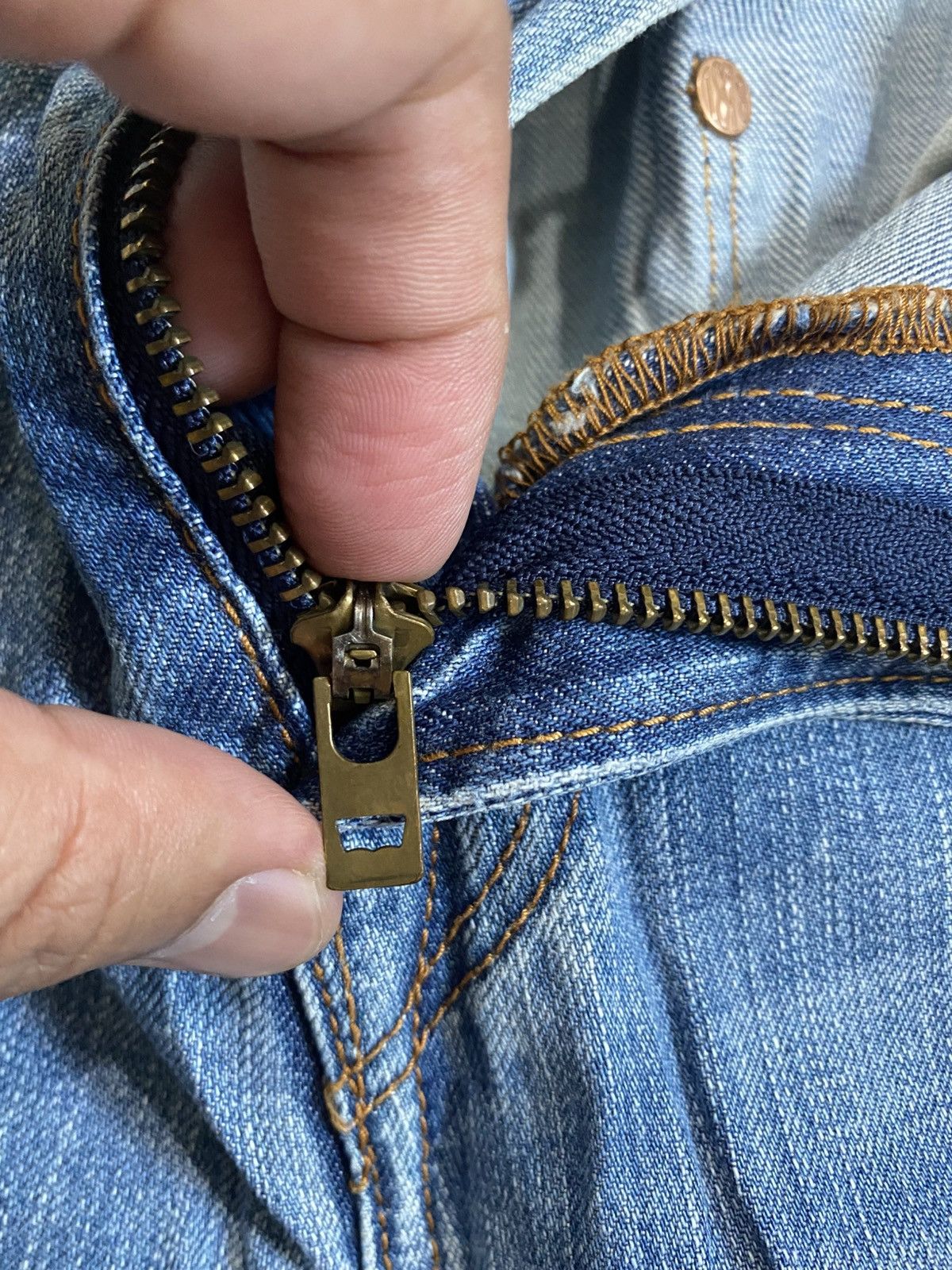 Levi's LEVIS 504 Size US 35 - 17 Thumbnail