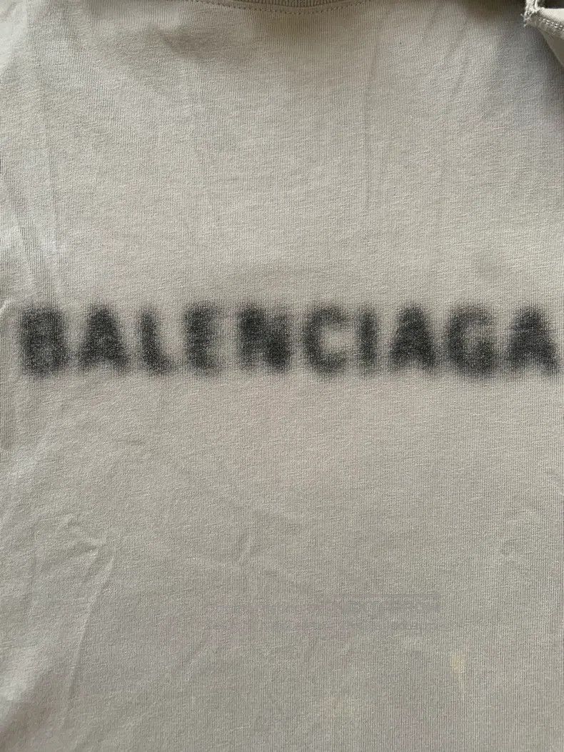 Other Balenciaga Solid Color Letter Printed Hole Short Sleeve T- Size US XS / EU 42 / 0 - 5 Thumbnail