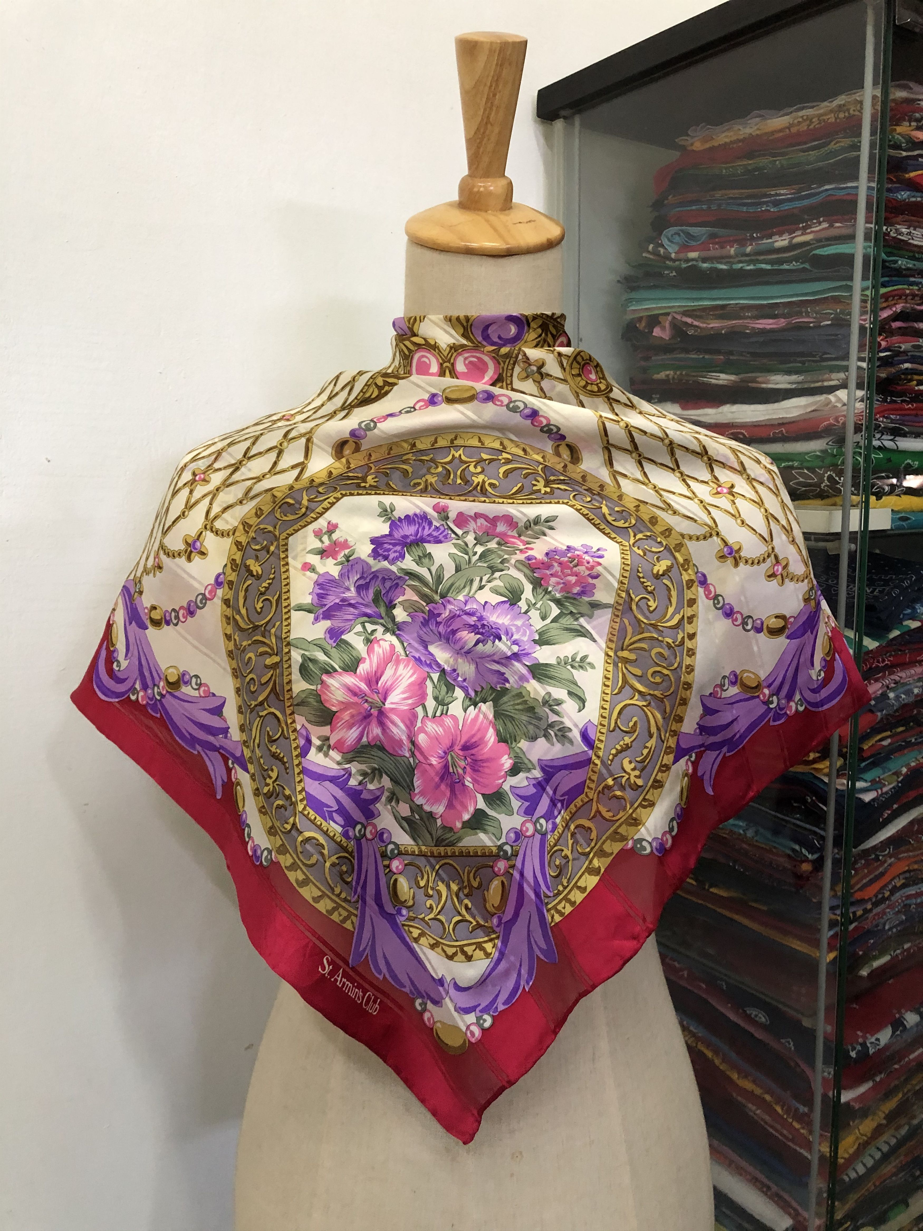 Vintage Vintage St.Armins Club Silk Scarf Size ONE SIZE - 1 Thumbnail