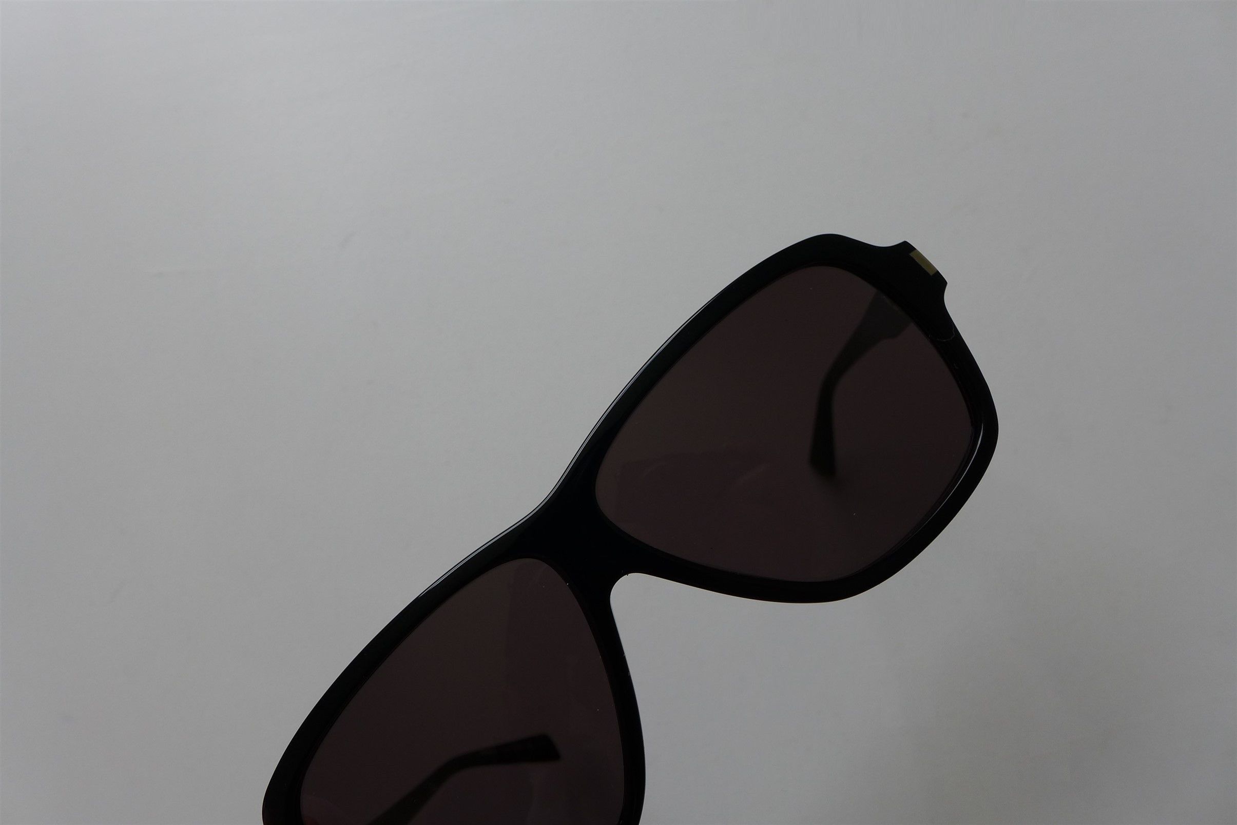 Saint Laurent Paris Saint Laurent SL 906 Carolyn Sunglasses - Black Acetate Size ONE SIZE - 10 Thumbnail
