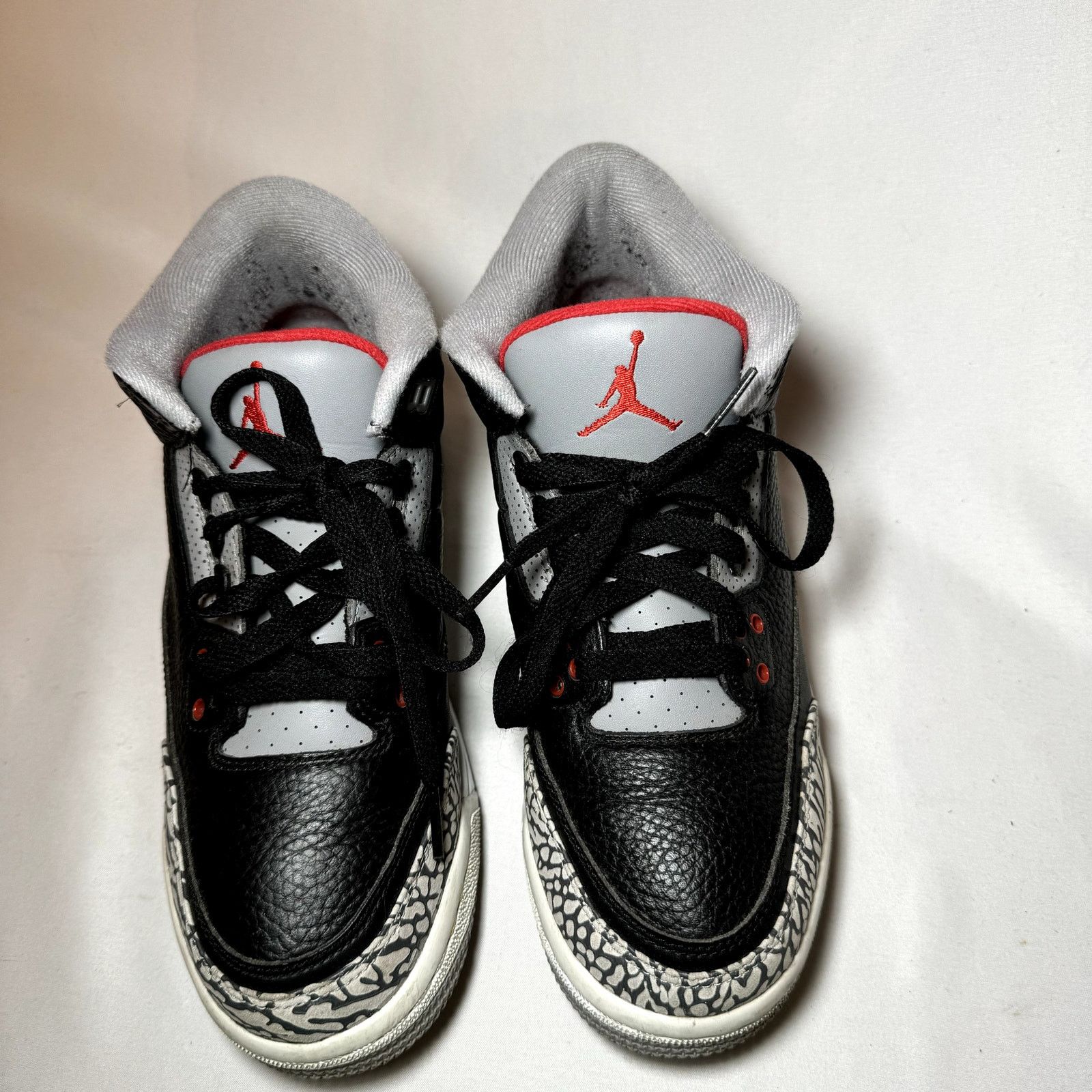 Jordan Brand × Nike Size 6.5 - Nike Air Jordan 3 Retro OG BG Black Cement 2018 Size US 6.5 / EU 39-40 - 4 Thumbnail