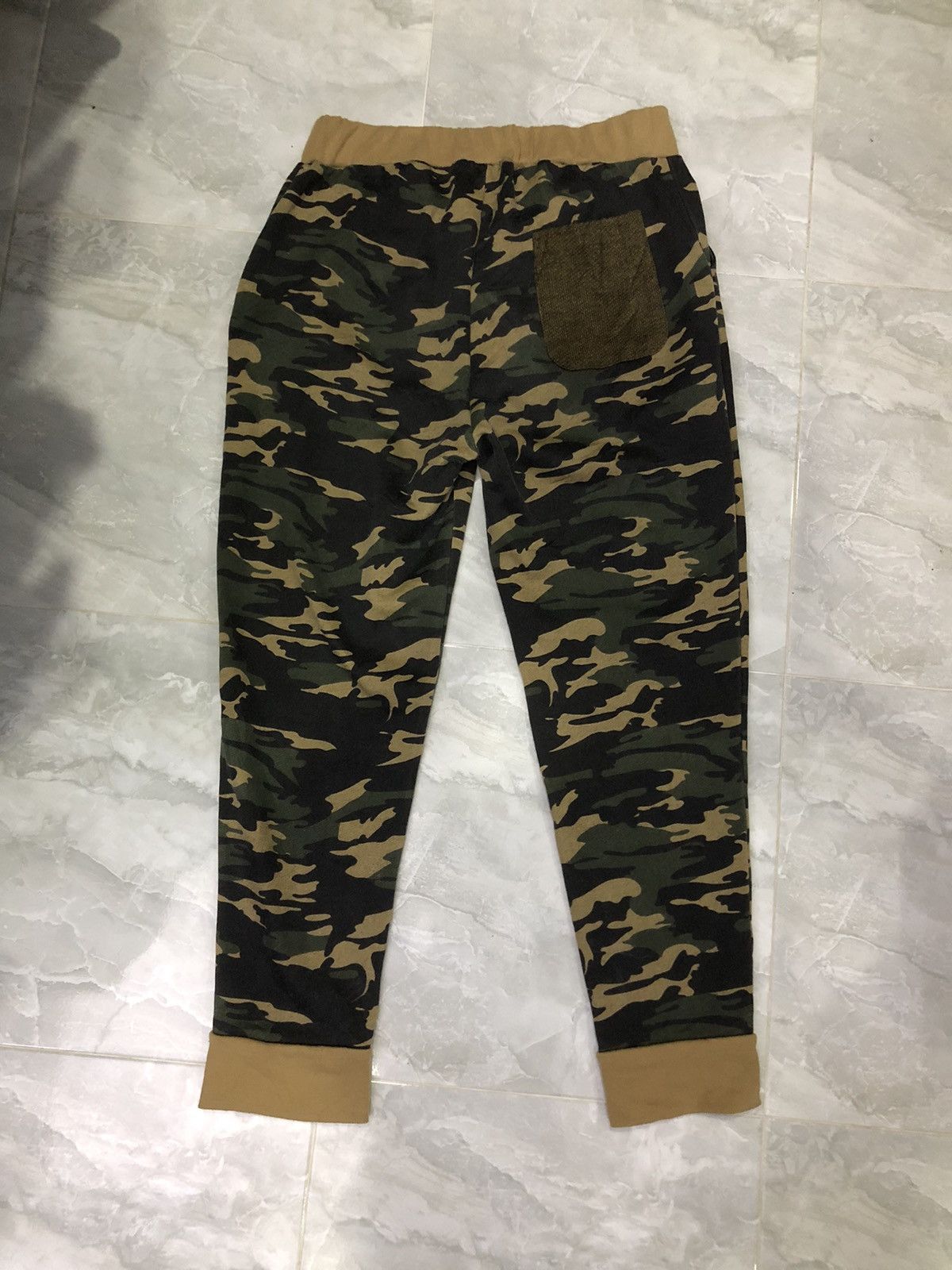 Japanese Brand × URBAN RESEARCH DOORS ITEMS URBAN RESEARCH Camo Knit Joggers — BAPE Vibes Size US 30 / EU 46 - 8 Thumbnail