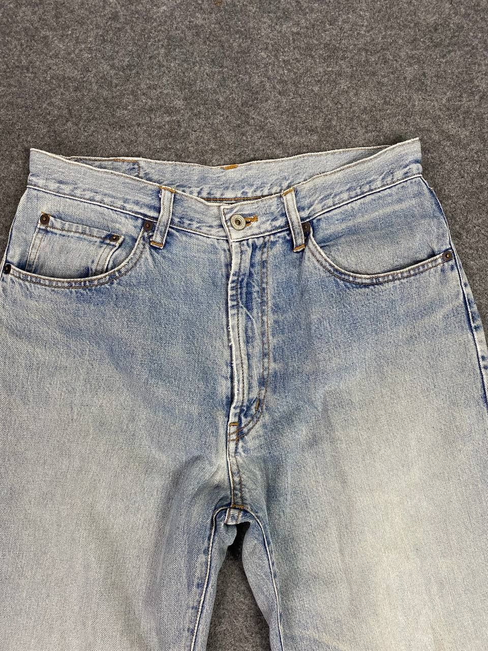 Japanese Brand elvis presley lightwash distressed denim nice design Size US 33 - 7 Thumbnail