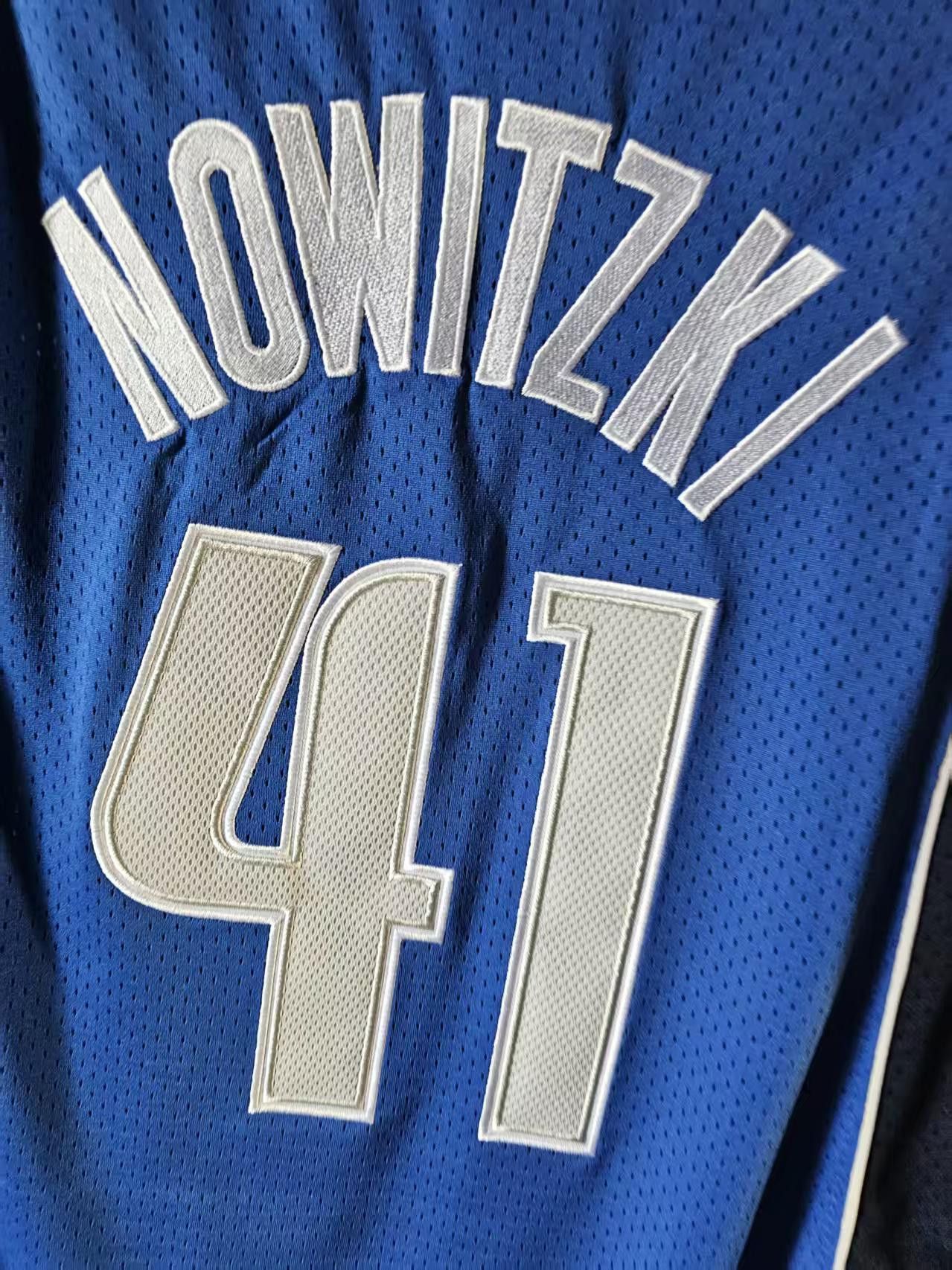 NBA Dallas Mavericks #41 Dirk Nowitzki Jersey Double Stitched Size US M / EU 48-50 / 2 - 4 Thumbnail