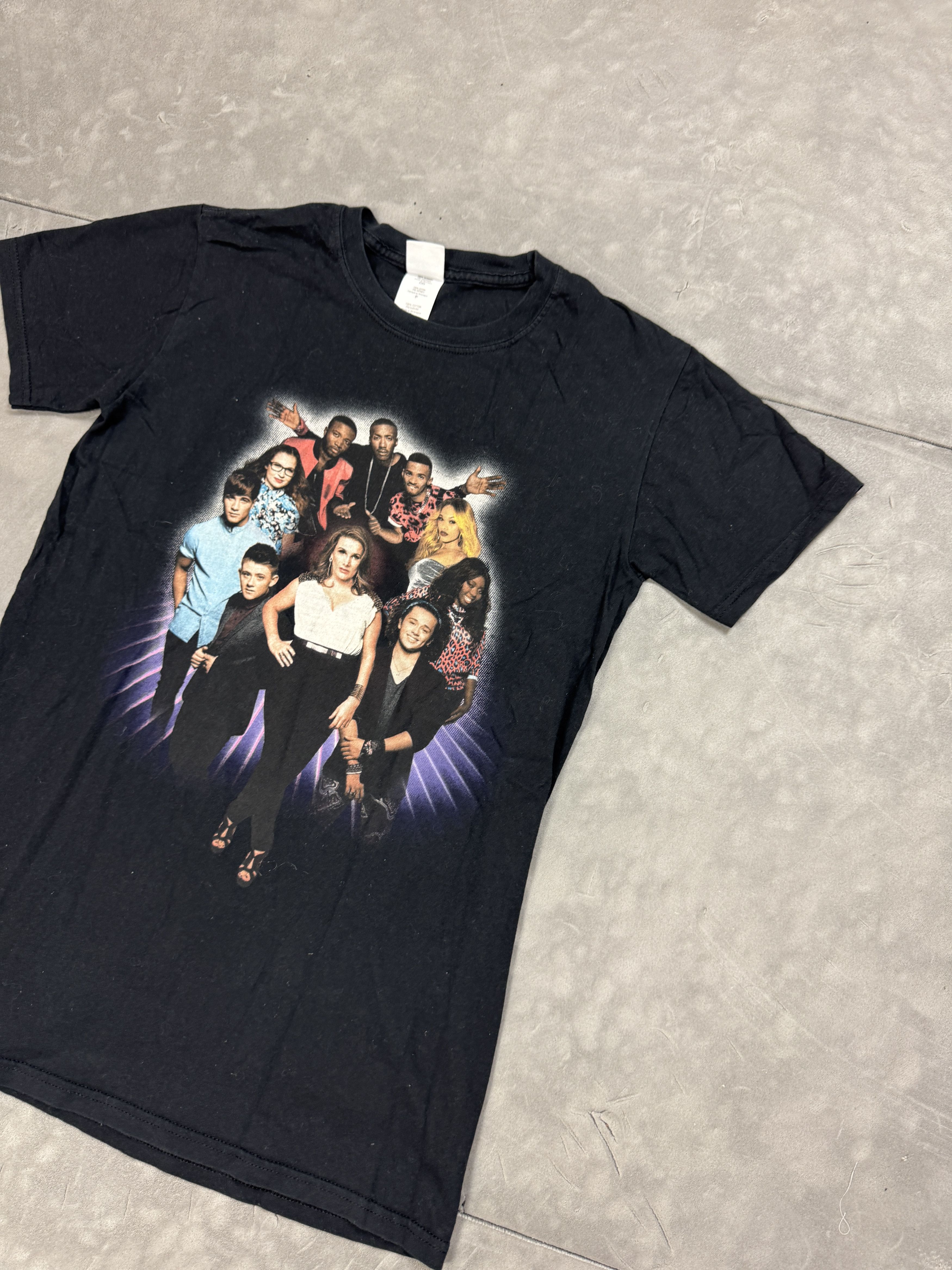 Gildan X Factor 2014 Washed Graphic T-Shirt (S) retro vintage print Size S / US 4 / IT 40 - 3 Thumbnail