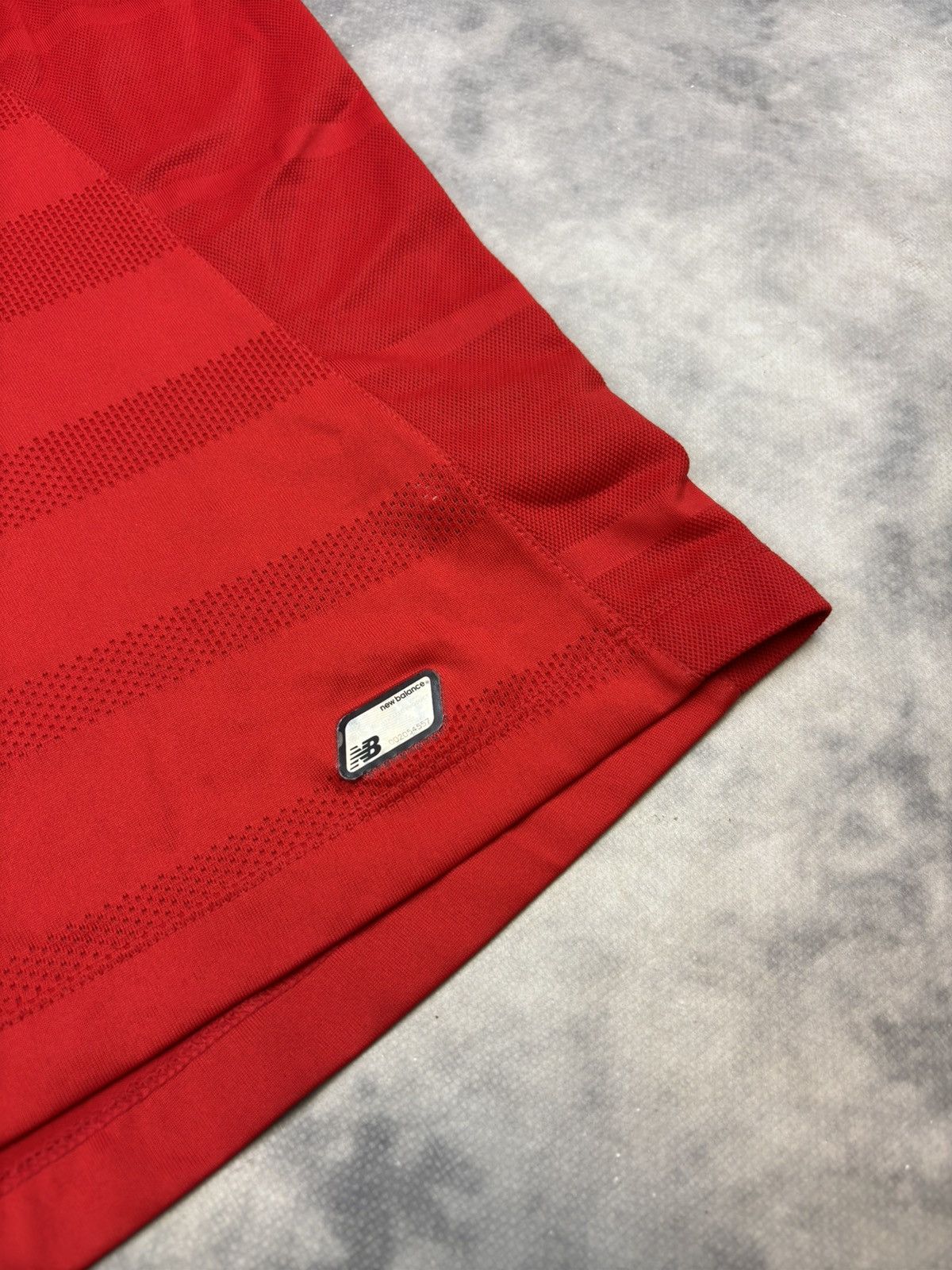 New Balance New balance Liverpool 2016 2017 Home Football Shirt Jersey Size US XL / EU 56 / 4 - 2 Thumbnail