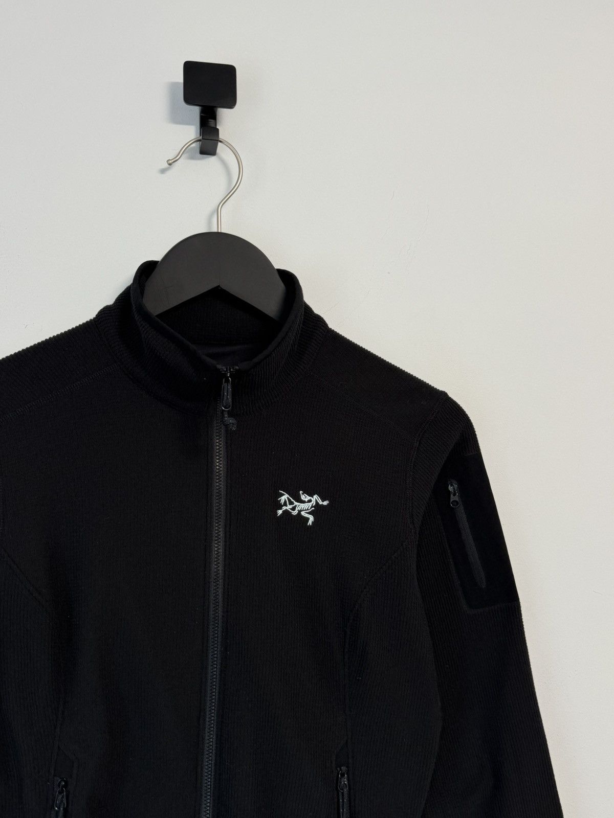 Arc'teryx 🔥Arc’teryx Outdoor Fleece Y2K style Rare Size S / US 4 / IT 40 - 2 Thumbnail