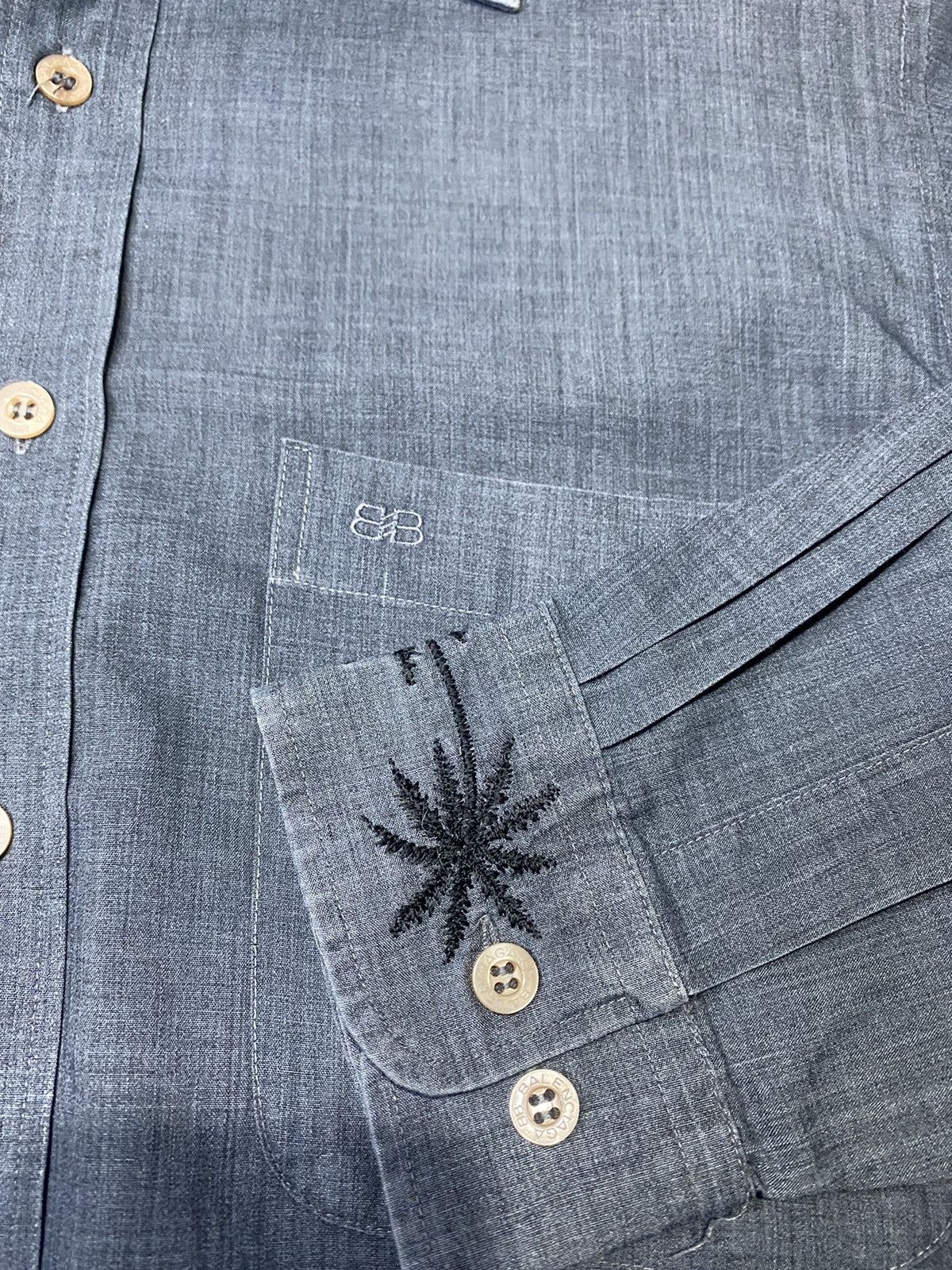 Balenciaga Rare💥 Vtg Balenciaga palm tree embroidery BB button up shirt Size US S / EU 44-46 / 1 - 6 Thumbnail