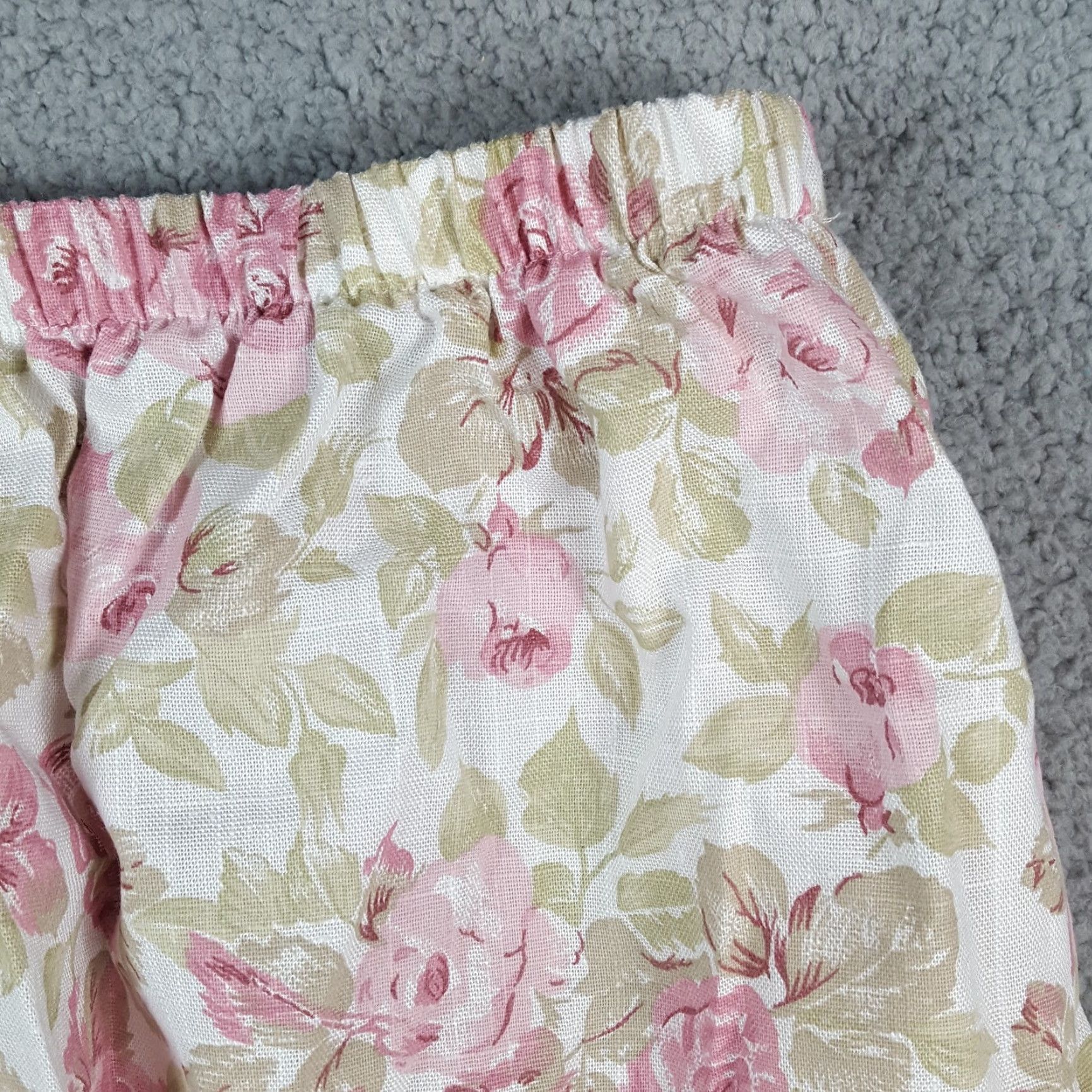 Vintage Vintage 80s Pink Flower Stretch Waist Pencil Straight Womens 8 Floral Skirt Size 30" / US 8 / IT 44 - 3 Thumbnail