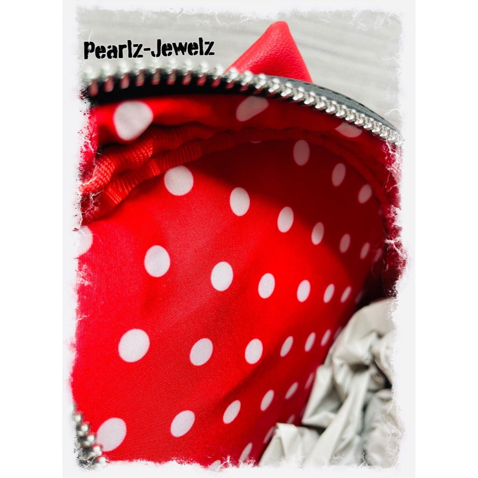 Disney Loungefly Disney Minnie Mouse Polka Dots Black & Red Bow Min Size ONE SIZE - 5 Thumbnail