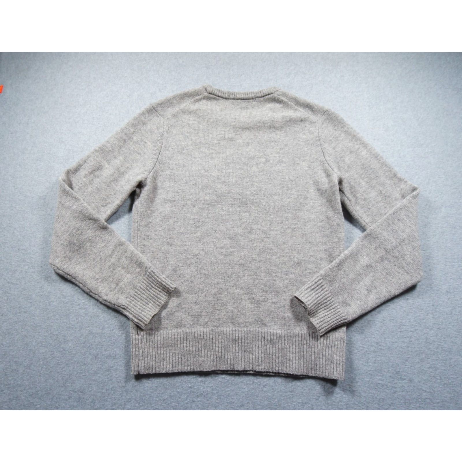Uniqlo Uniqlo Sweater Womens XXSmall Gray Knit Crewneck JW Anderson Wool Pullover Fish Classic Pullover Knit Casual Womens Small Wool Crewneck United? Size L / US 10 / IT 46 - 4 Thumbnail