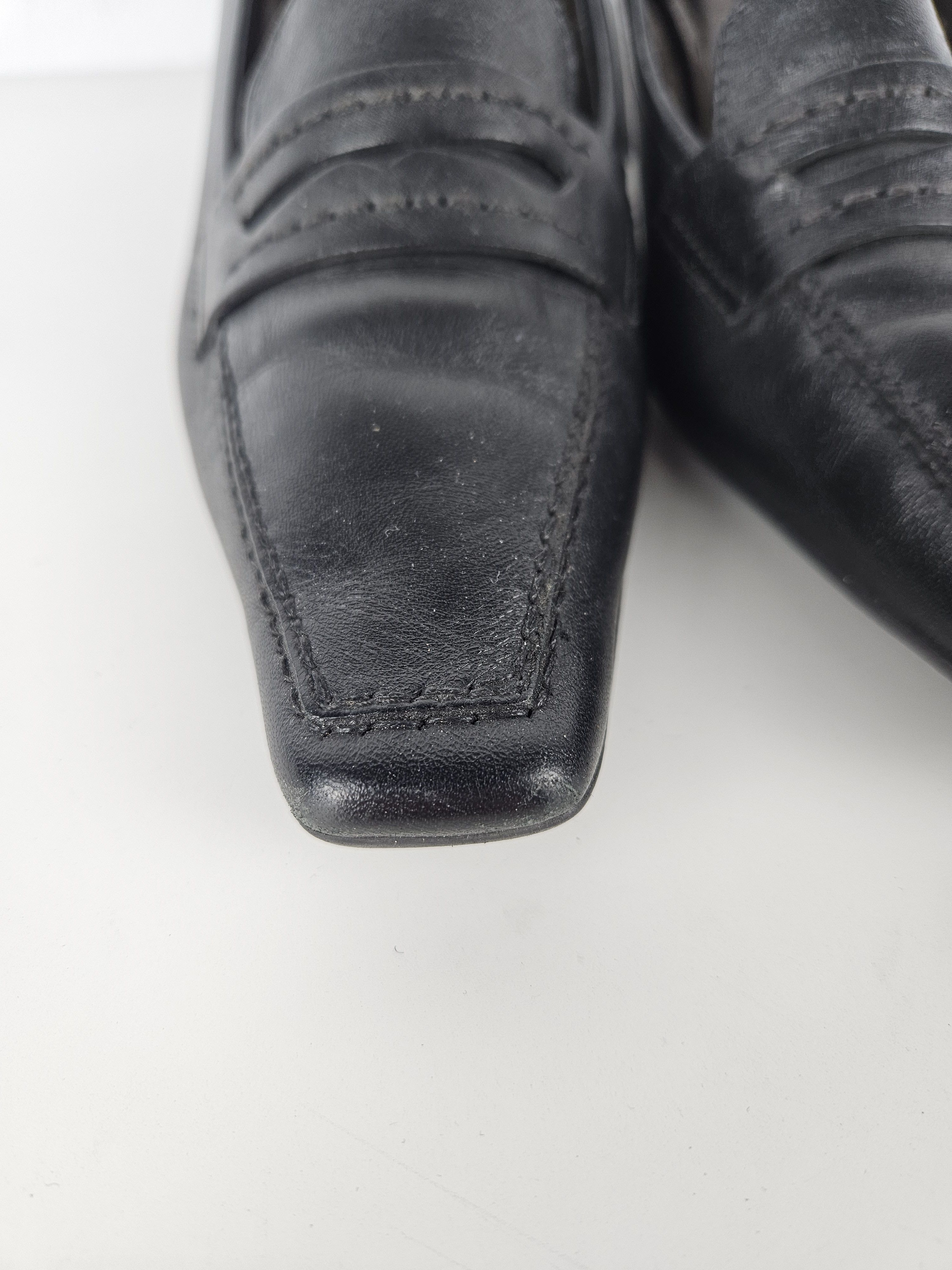 Vintage Vintage long toe leather heels Size US 9 / IT 39 - 14 Thumbnail