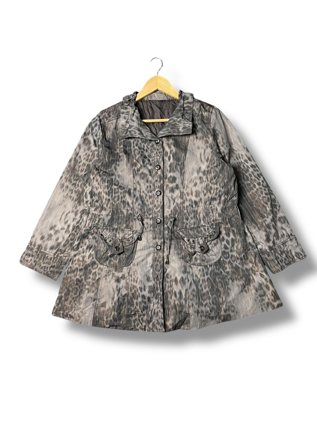 Japanese Brand × Vintage Art De Dion Leopard Light Jacket (58) Size US L / EU 52-54 / 3 - 1 Thumbnail