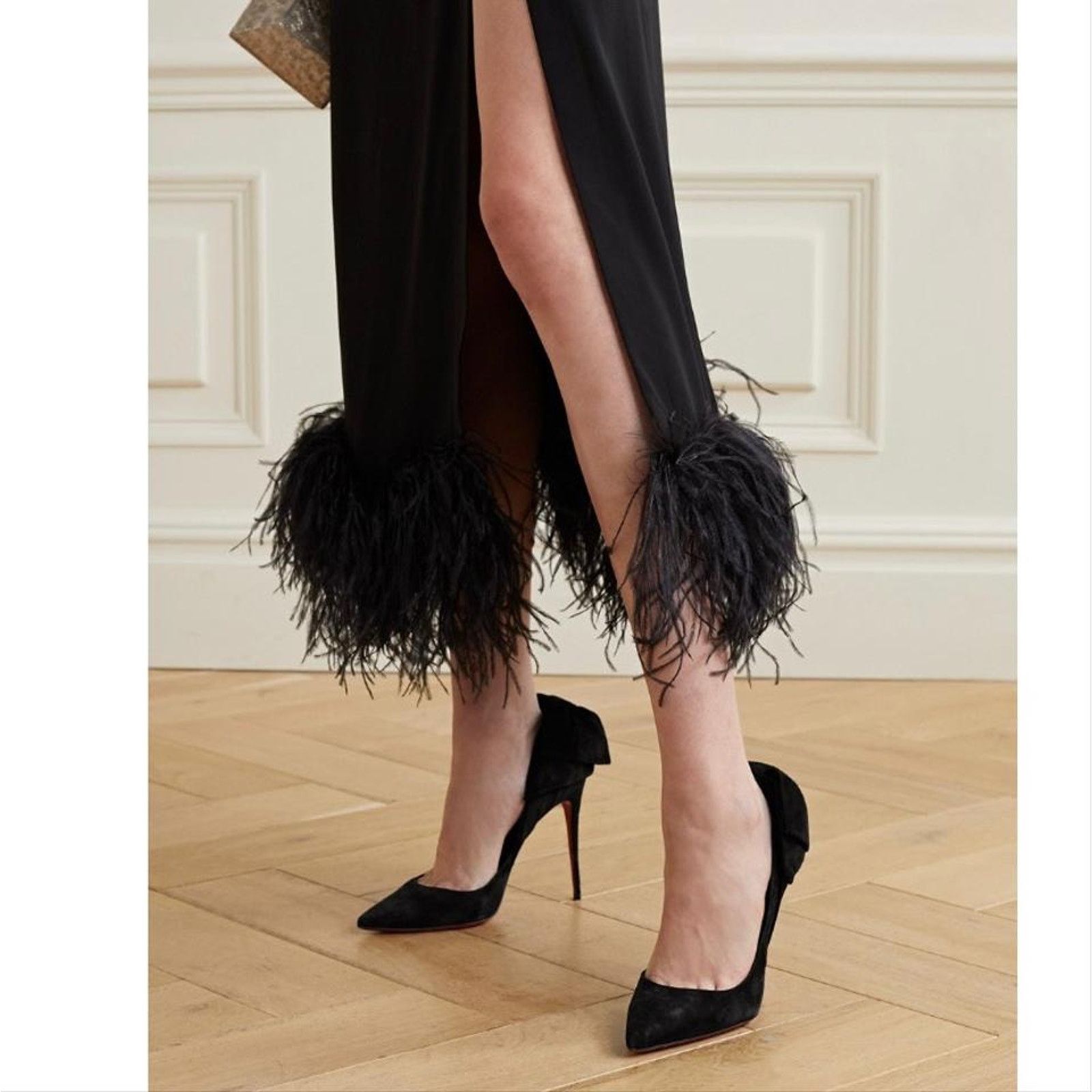 Christian Louboutin Rabakate 100 bow embellished suede leather pumps heels Size US 10 / IT 40 - 2 Thumbnail