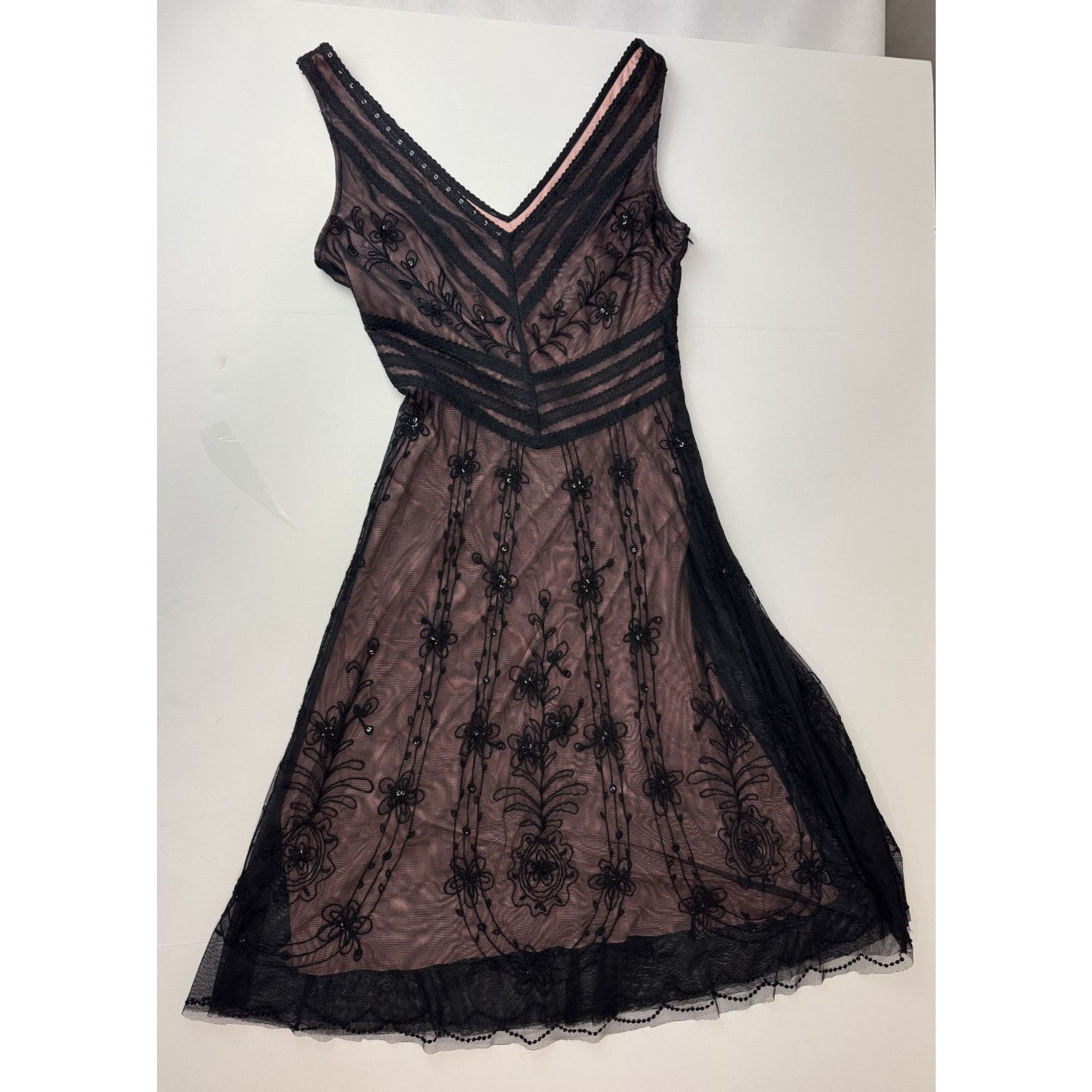 Other BCBG Max Azria Black Embroidered Beaded Sheer Dress Size 4 Size S / US 4 / IT 40 - 3 Thumbnail