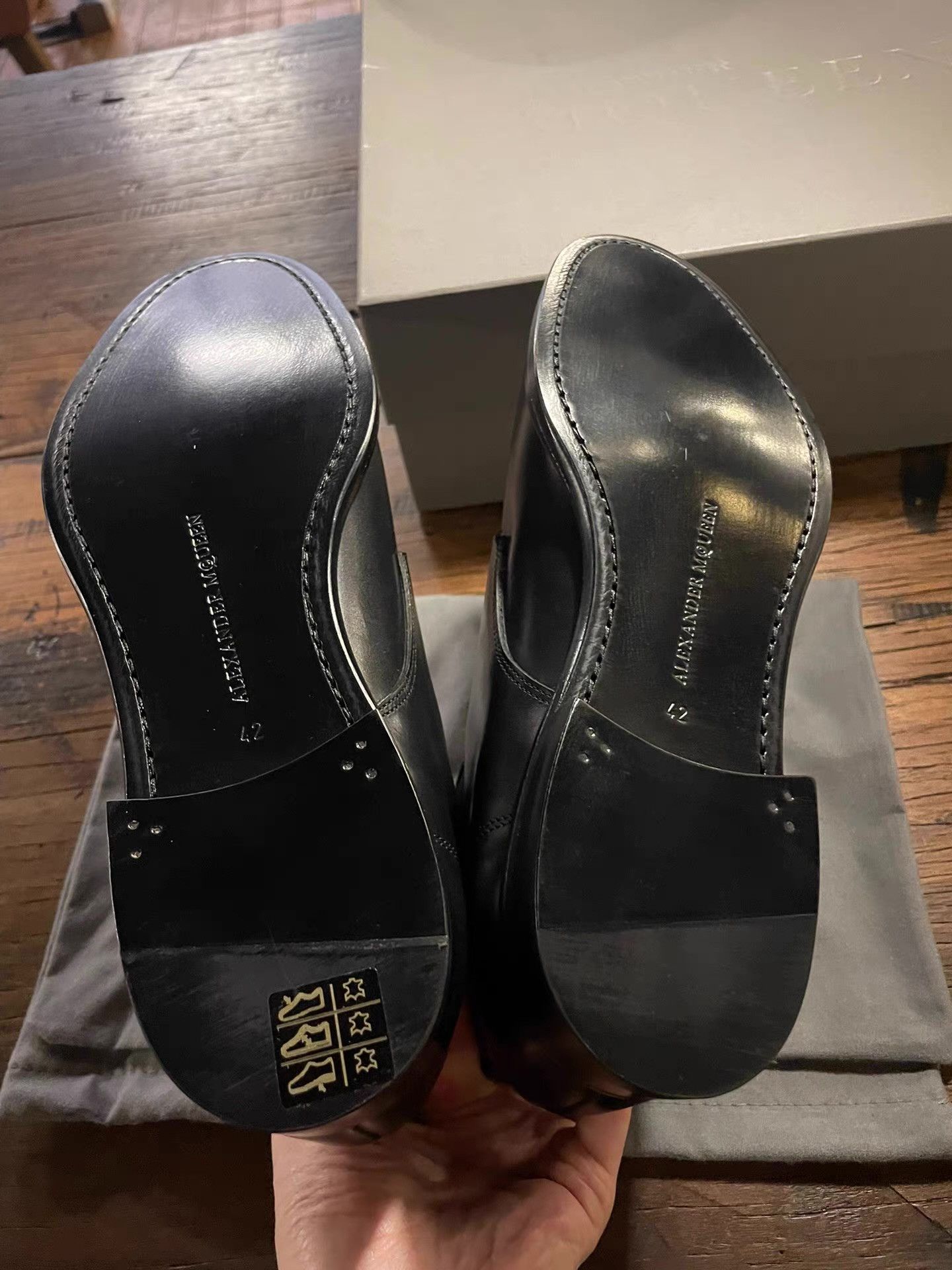 Alexander McQueen Alexander McQueen 17FW men’s black zip‑up Chelsea boots Ｑ25 Size US 8.5 / EU 41-42 - 3 Thumbnail