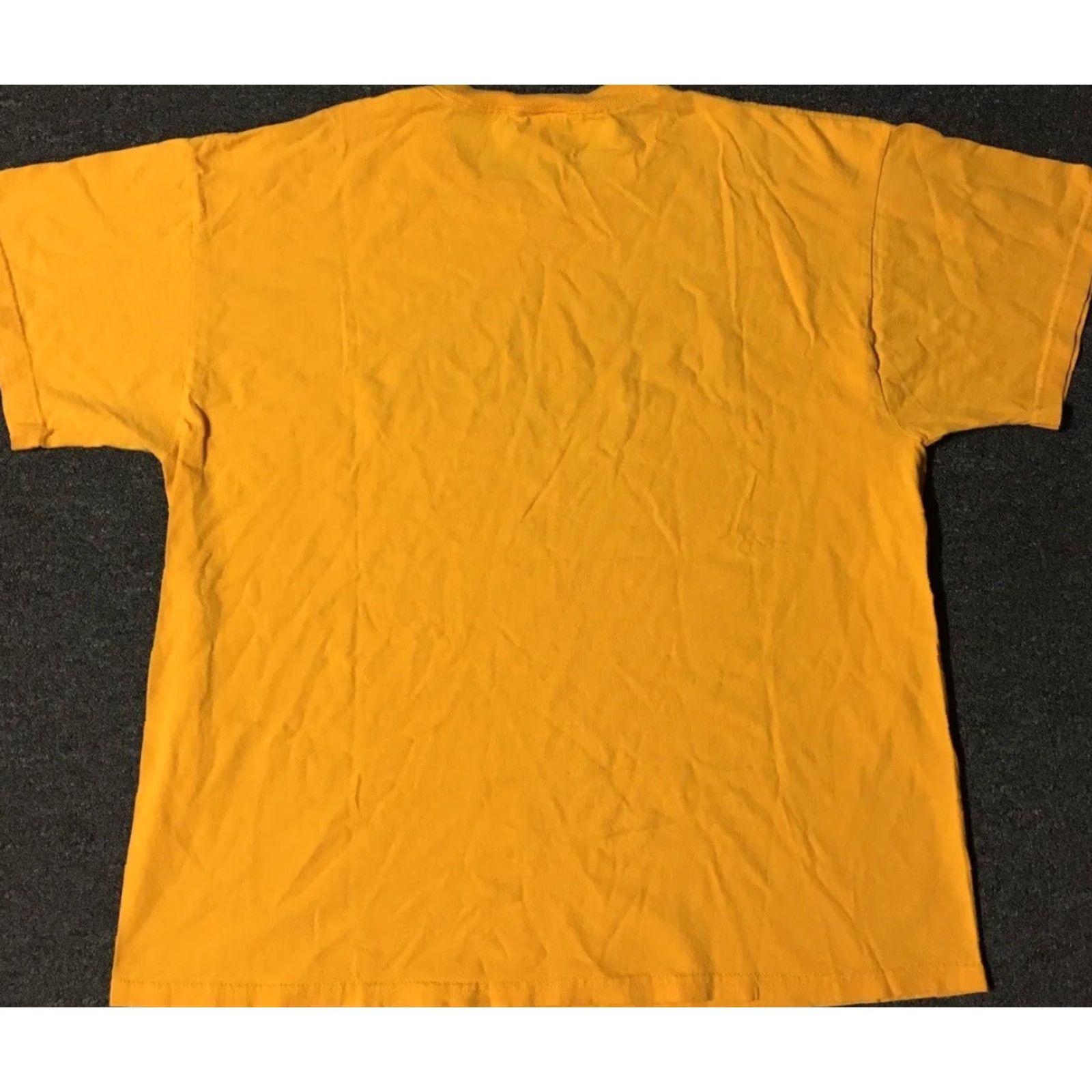 Vintage VINTAGE Michigan University Faded Spellout Shirt XL Mens Yellow 90s College Grunge Track & Field Sports University Jersey T-Shirt Size US XL / EU 56 / 4 - 4 Thumbnail
