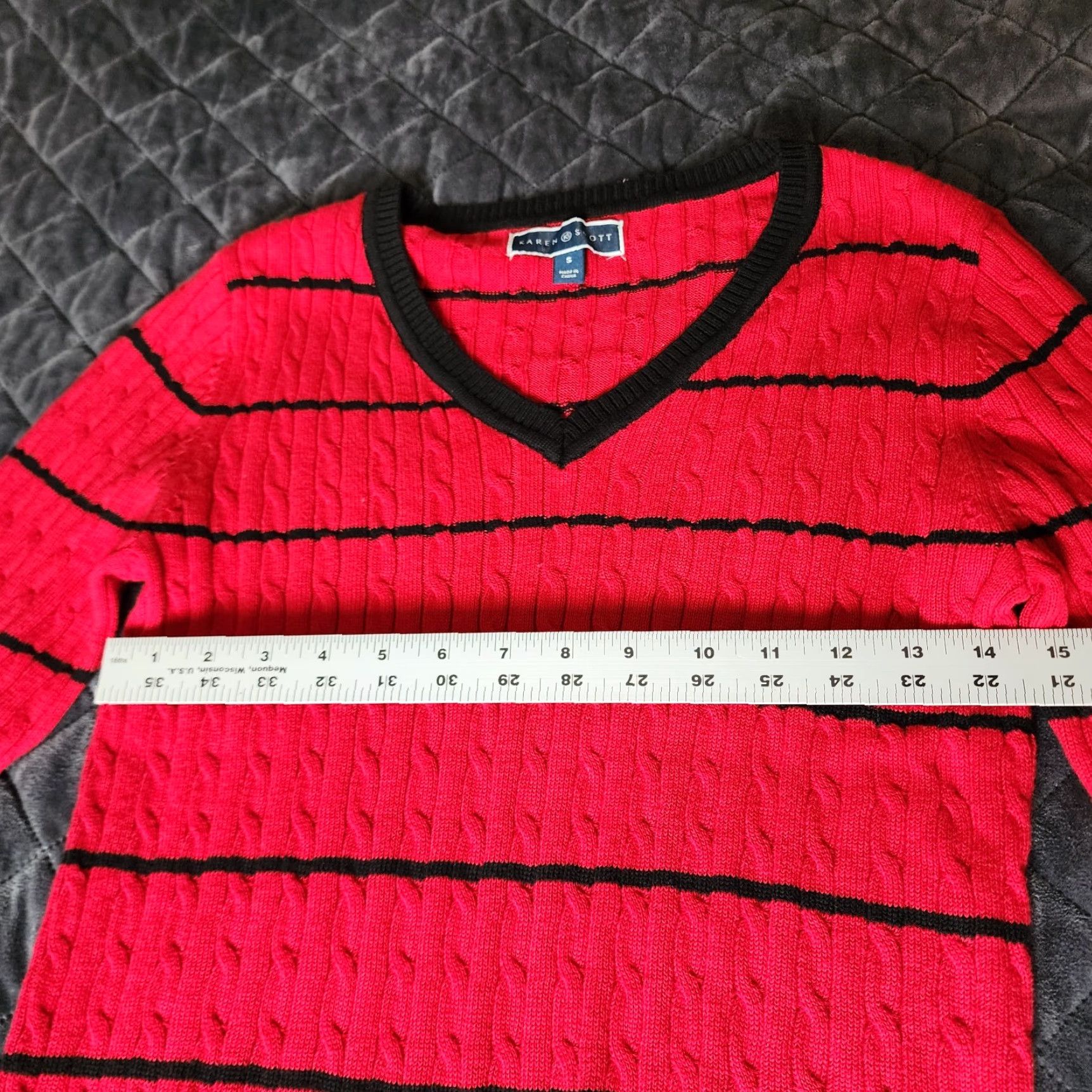 Vintage Karen Scott Red & Black Cable Knit Long Sleeve Pullover Sweater Size Small Warm Size S / US 4 / IT 40 - 4 Thumbnail