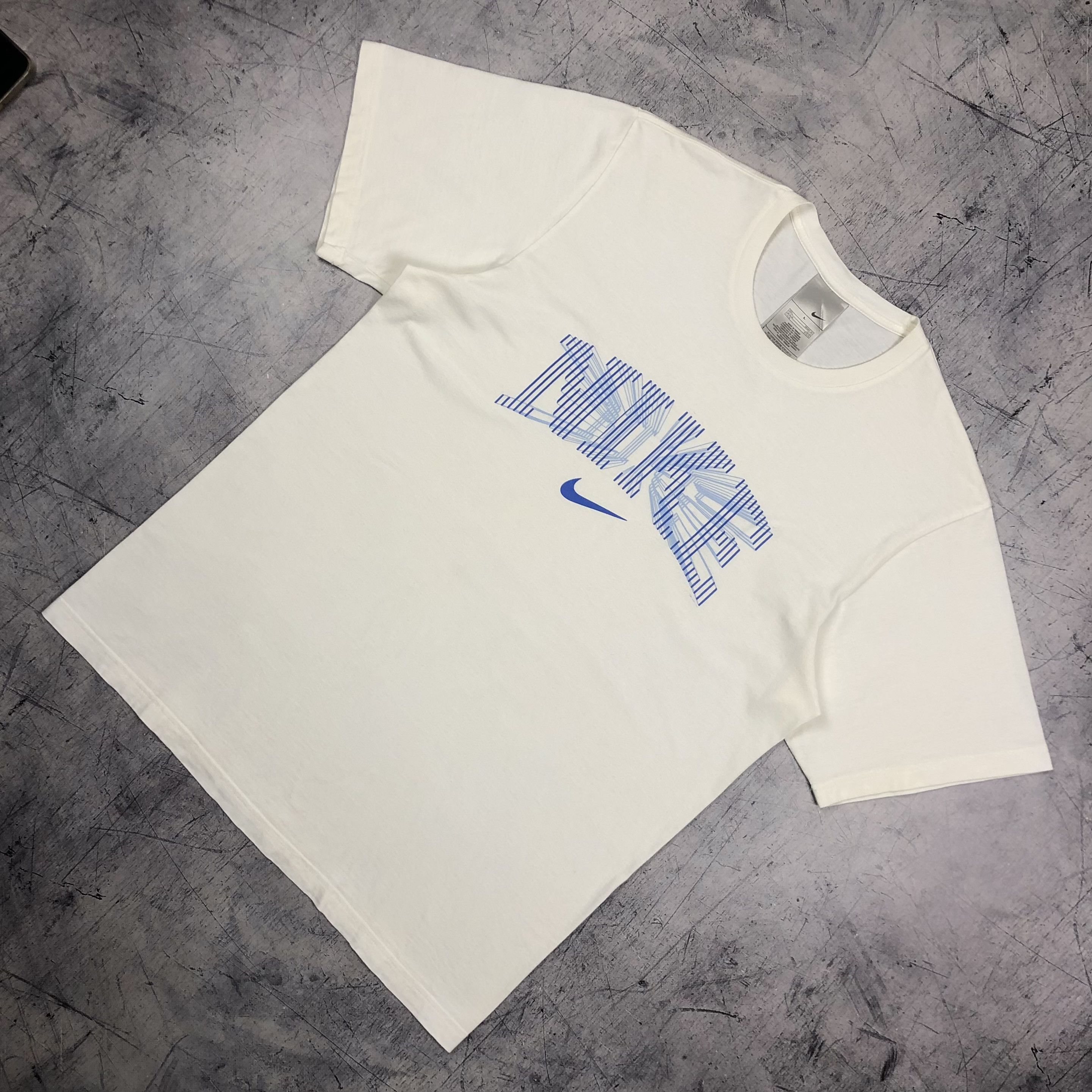 Nike Y2K Nike Arch Graphic Script Logo Swoosh Vintage Tee drill Size US L / EU 52-54 / 3 - 5 Thumbnail