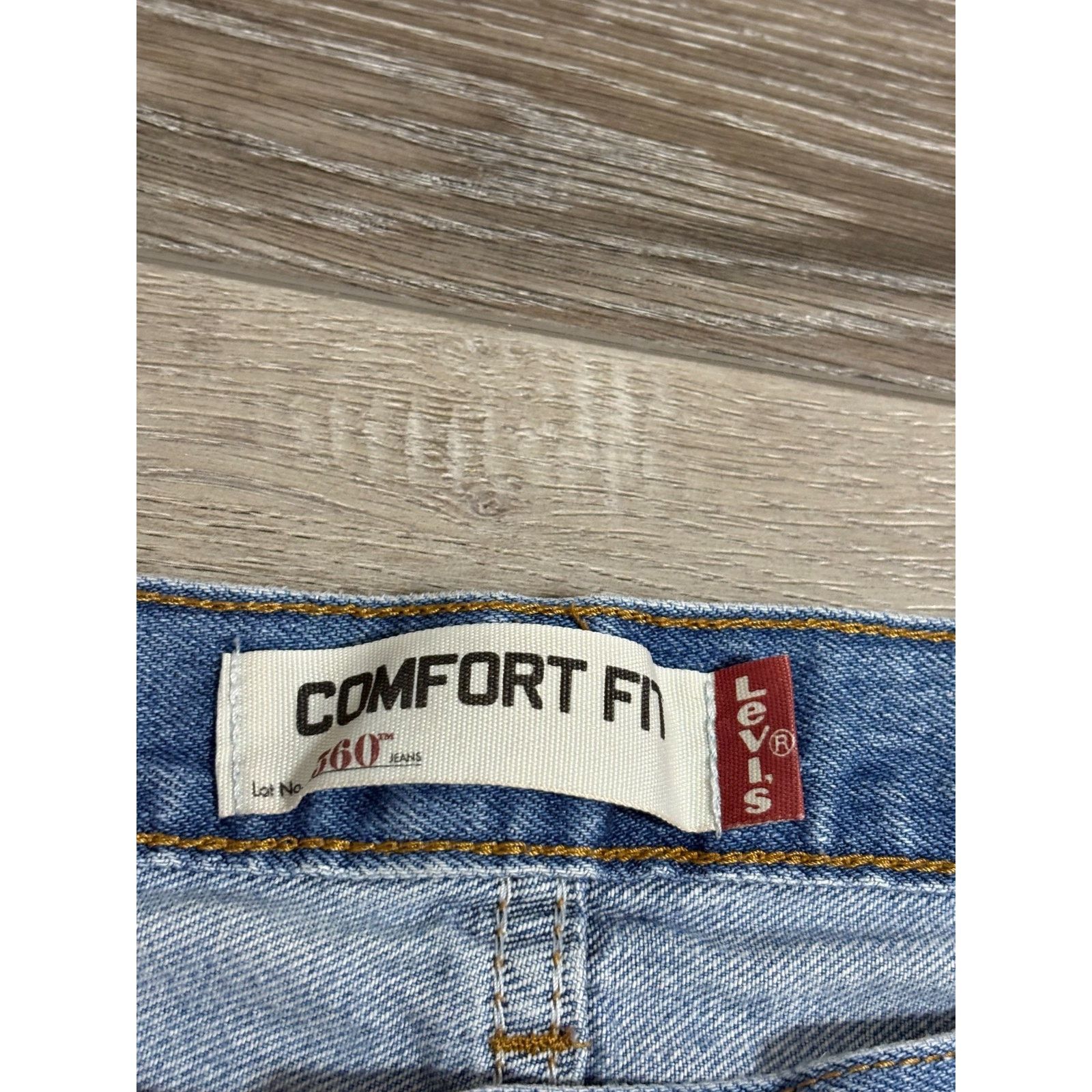 Levi's Vintage Levis 560 Comfort Fit Jeans Retro Y2K - Men’s 38x32 Size US 38 / EU 54 - 7 Thumbnail