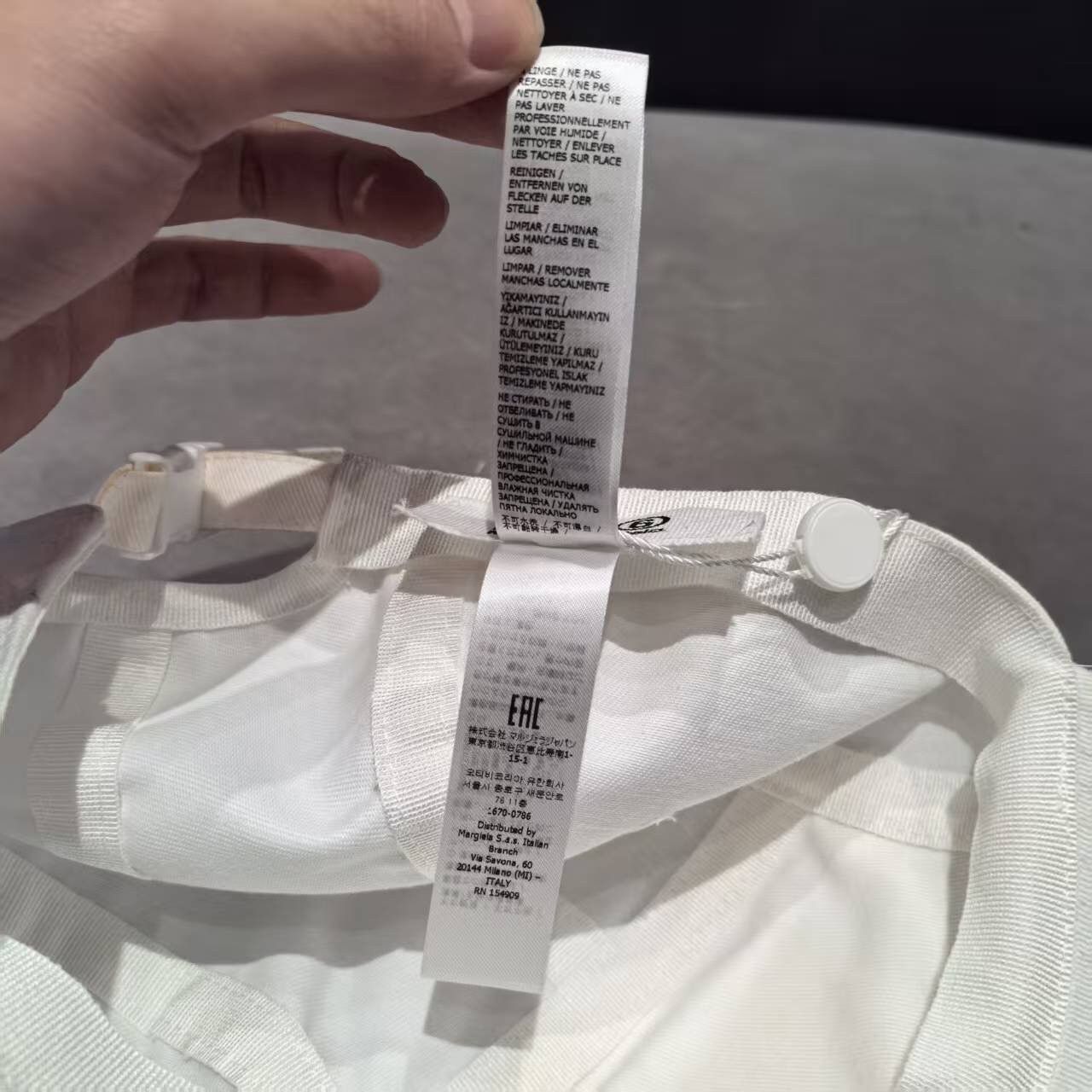 Maison Margiela NWT MM6 logo label cap white unisex Size ONE SIZE - 8 Thumbnail
