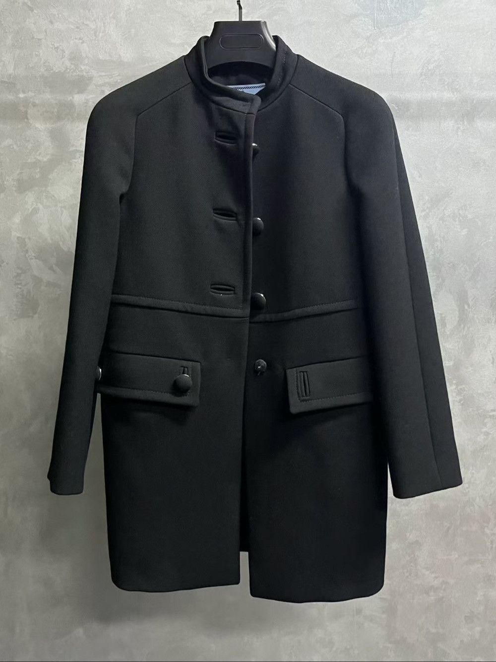 Prada Prada Virgin Wool Coat Size 36 Size XS / US 0-2 / IT 36-38 - 1 Thumbnail