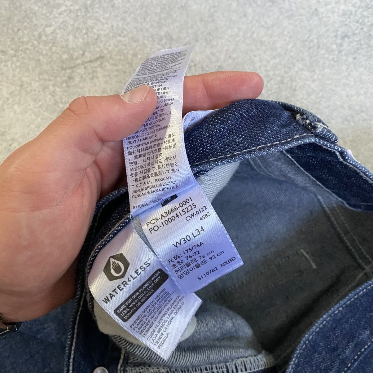 Levi's Vintage Y2K Levi’s Silvertab Straight Jeans Baggy Size US 34 / EU 50 - 15 Thumbnail