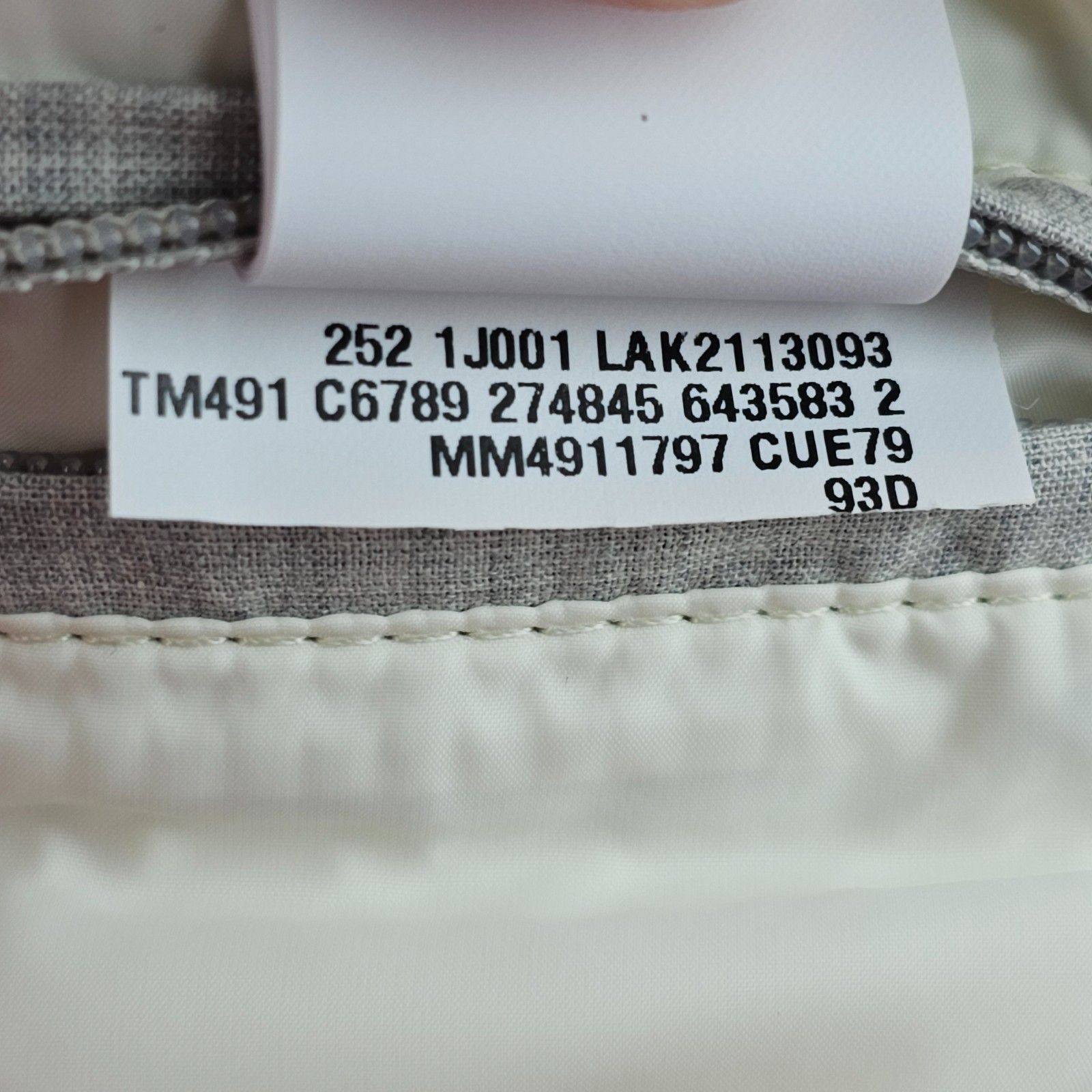 Brunello Cucinelli BRUNELLO CUCINELLI $2650 Ivory Down Vest New & Authentic Size US XL / EU 56 / 4 - 4 Thumbnail
