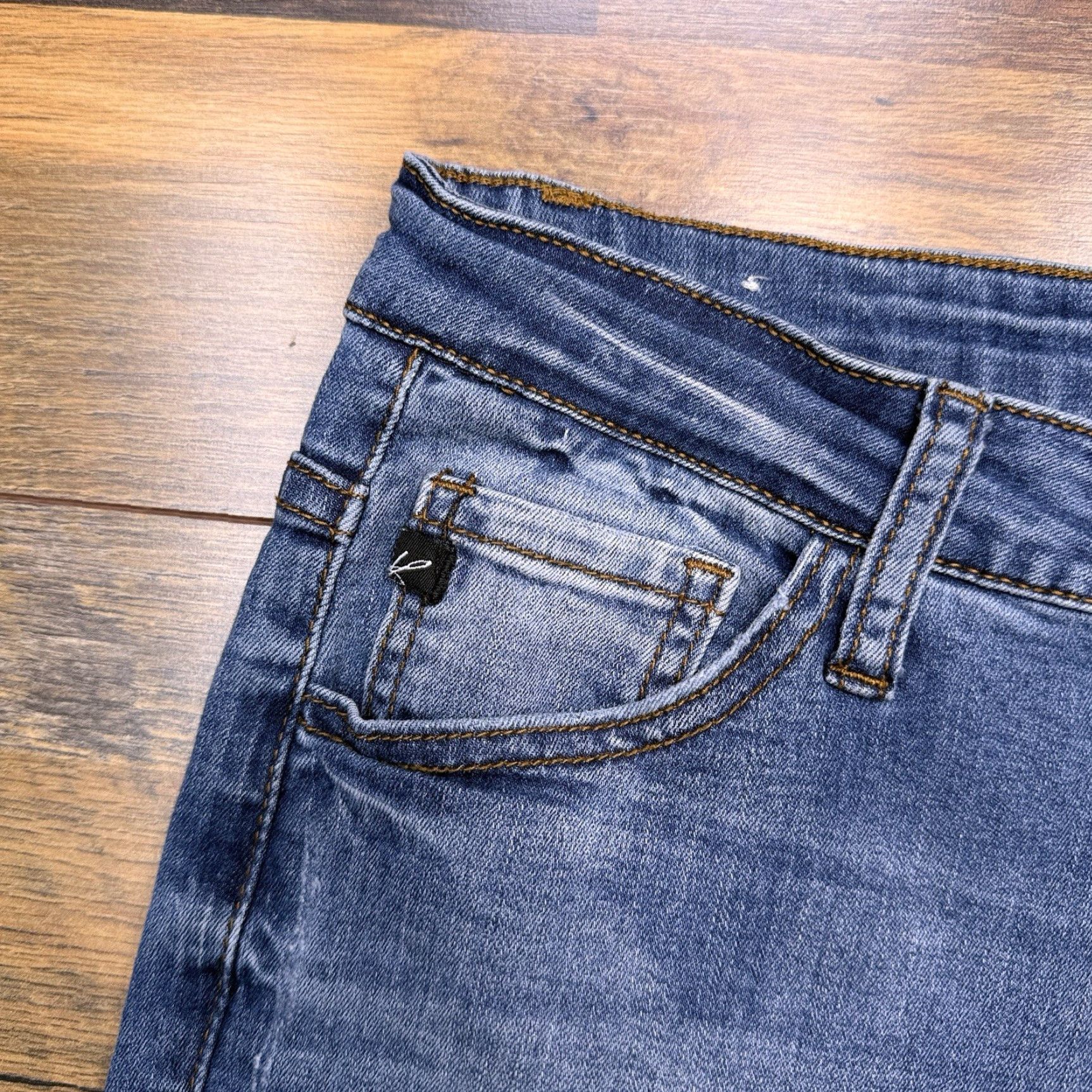 Vintage KanCan Jeans Skinny 28 Blue Mid Rise Distressed Stretch Denim 5-Pocket City Womens Regular Size 28in Inseam 27.5in Medium Wash Size 28" / US 6 / IT 42 - 5 Thumbnail