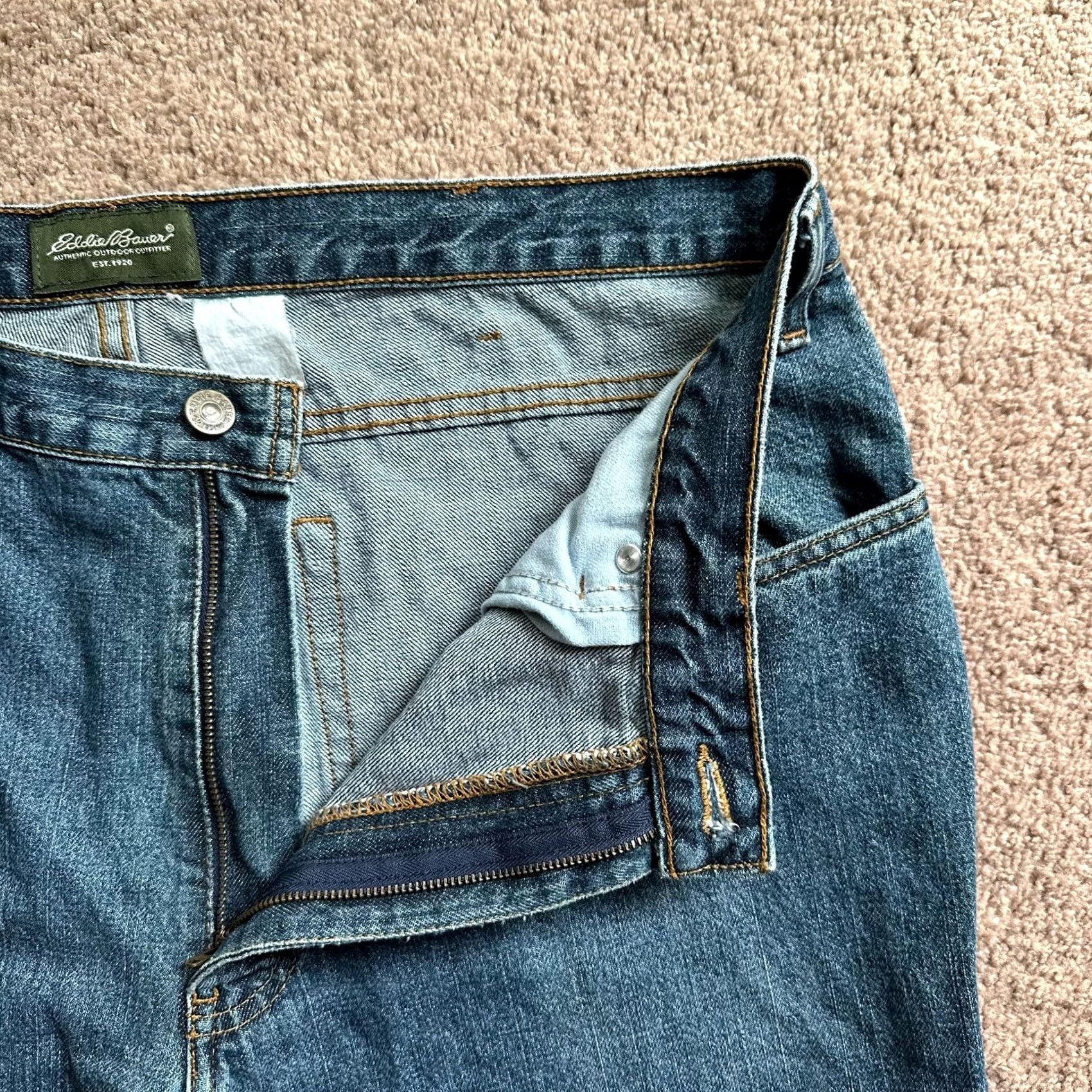 Eddie Bauer Eddie Bauer Mens Jeans 38x30 Straight Leg Mid Rise Blue Medium Wash Denim Size US 38 / EU 54 - 4 Thumbnail