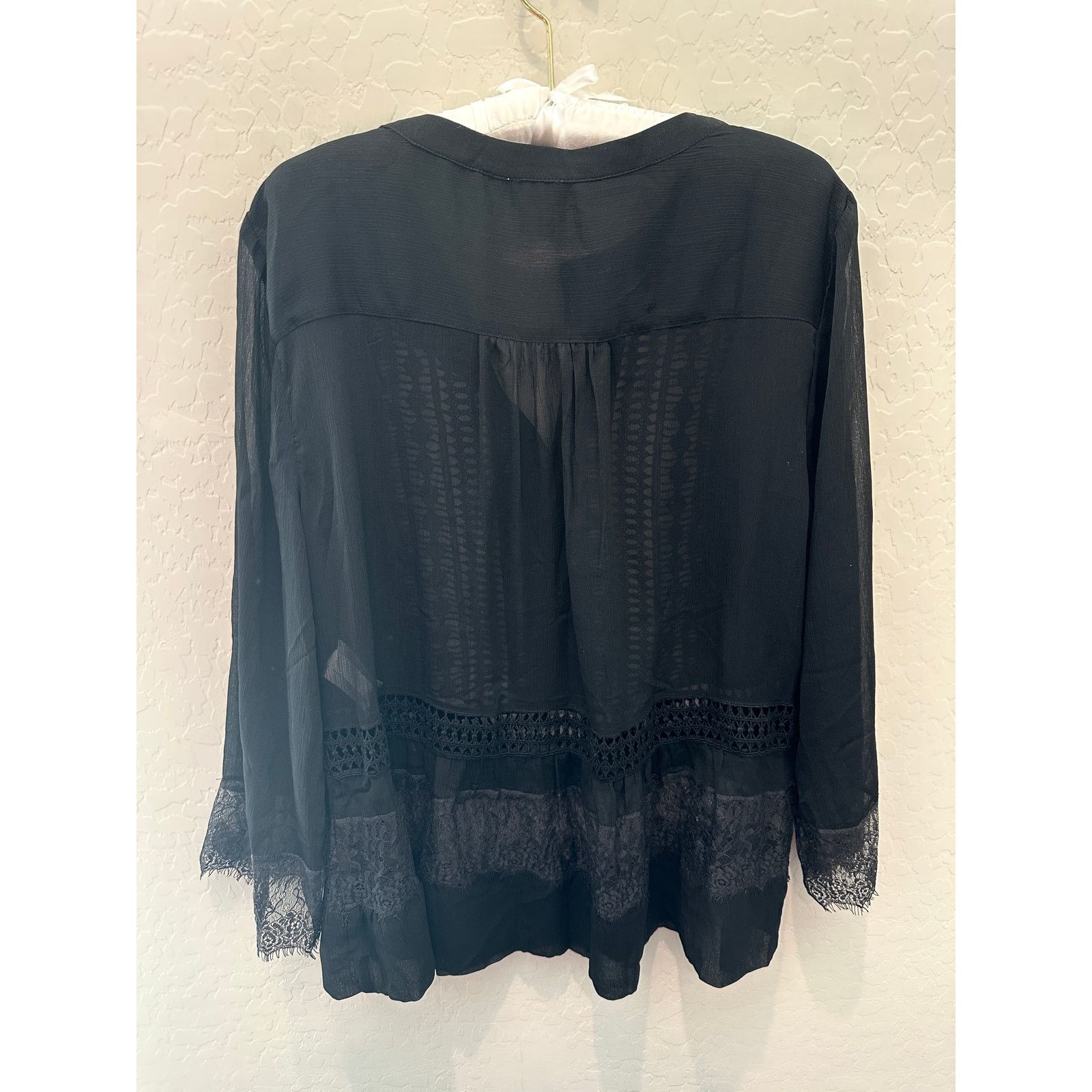 Chicos CHICOS Black Sheer Eyelet Lace Witch Long Sleeve Peasant Top Size L / US 10 / IT 46 - 6 Thumbnail