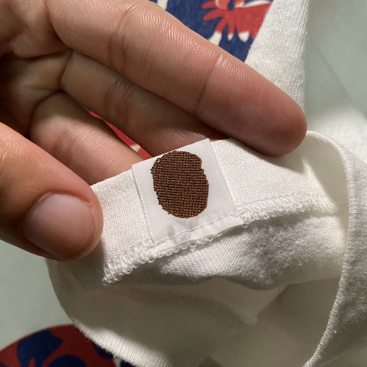 Bape × Vintage Hibiscus Camo Ape Face Tee Size US M / EU 48-50 / 2 - 14 Thumbnail