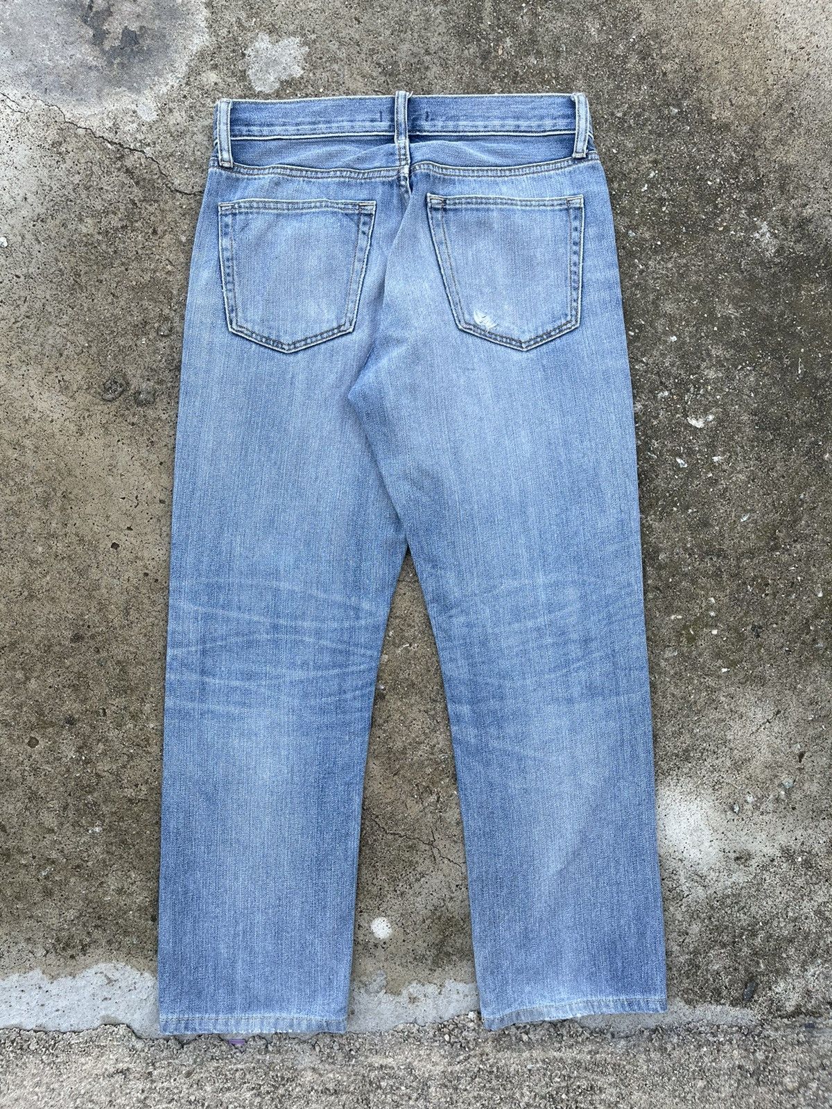 🔥 Japanese Brands Uniqlo Distressed Denim W30🔥