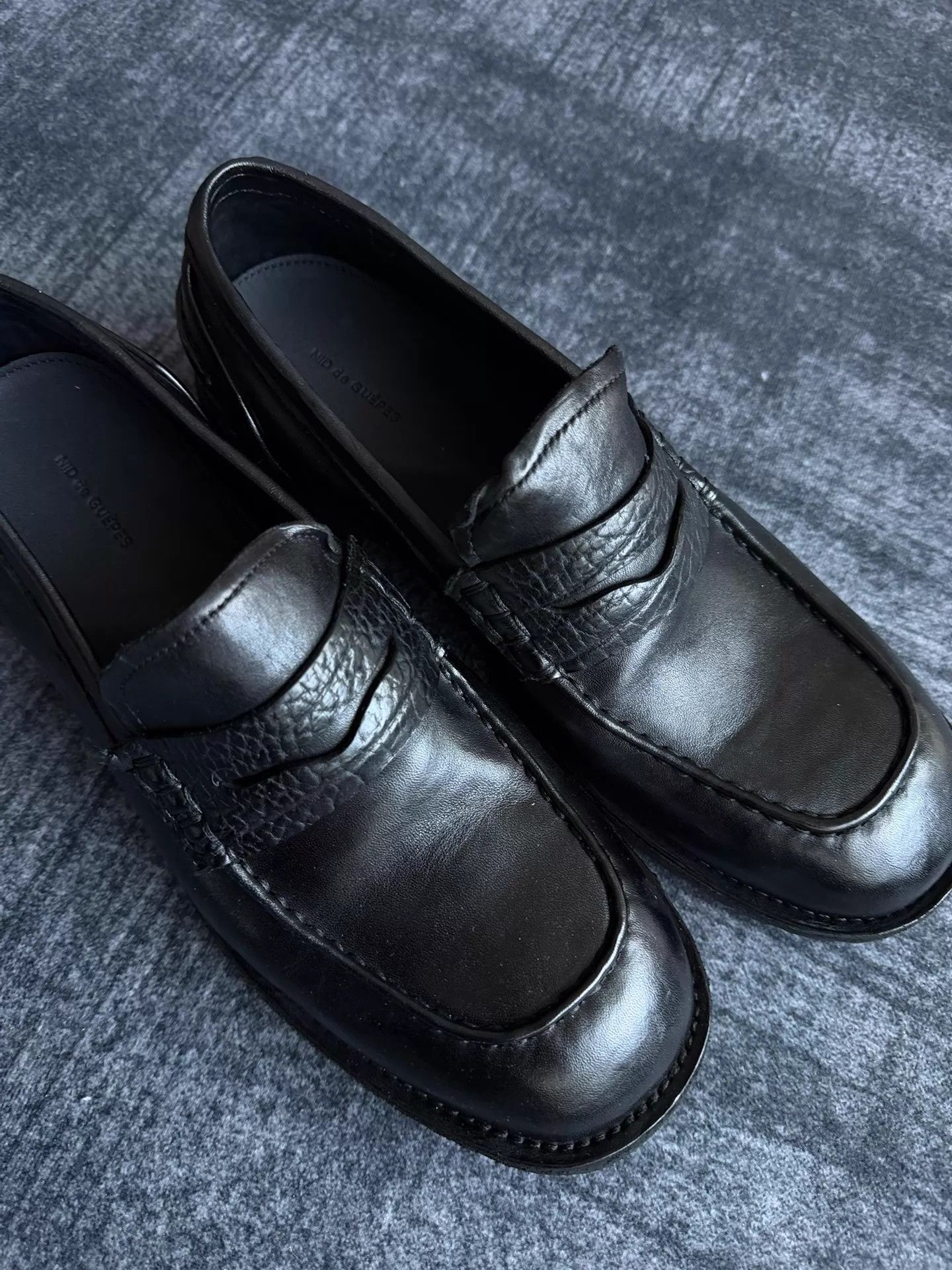 Nid De Guepes Nid De Guepes Horse Leather Dogtooth Sole Loafer 43 Size US 10 / EU 43 - 1 Thumbnail