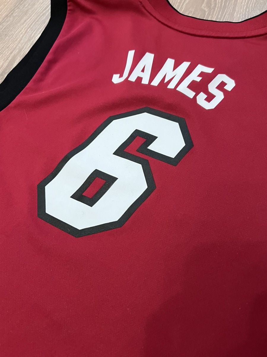 Adidas × NBA 2014 NBA Miami Heat Adidas #6 JAMES Jersey Size S Size US S / EU 44-46 / 1 - 5 Thumbnail