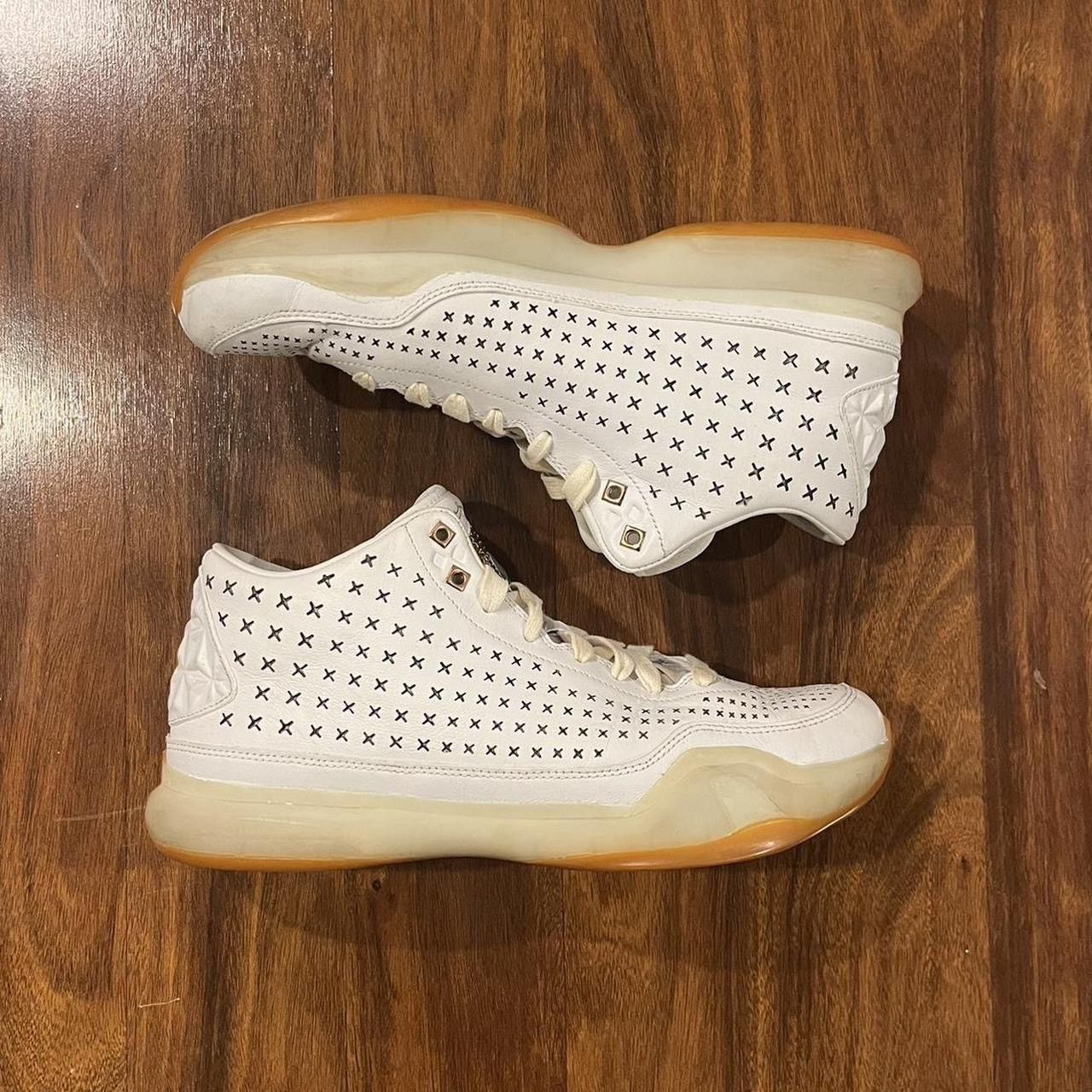 Nike Kobe 10 Mid EXT White Gum 802366-100