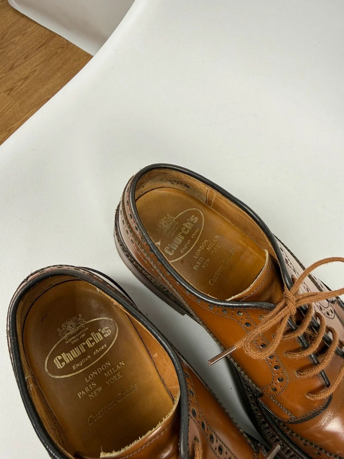 Church's Churchs Brogues Genuine Patent Leather size UK6 Size US 7 / EU 40 - 9 Thumbnail