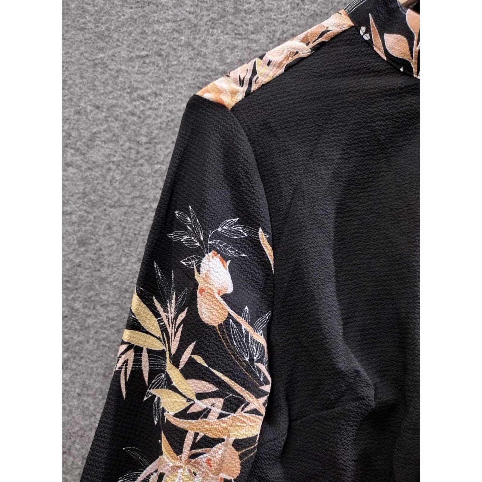 Nasty Gal Nasty Gal Floral Dress Midi Long Sleeve Mock Neck Size 2 Size XS / US 0-2 / IT 36-38 - 7 Thumbnail
