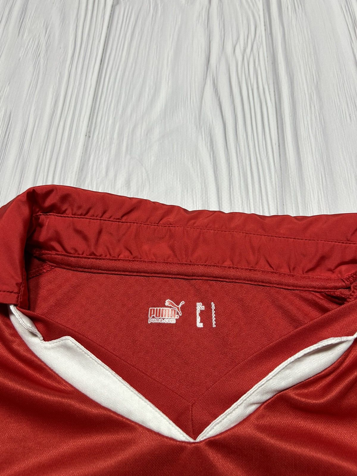 Puma Puma Switzerland 2010 2011 Home Football Shirt Jersey Size US L / EU 52-54 / 3 - 10 Thumbnail