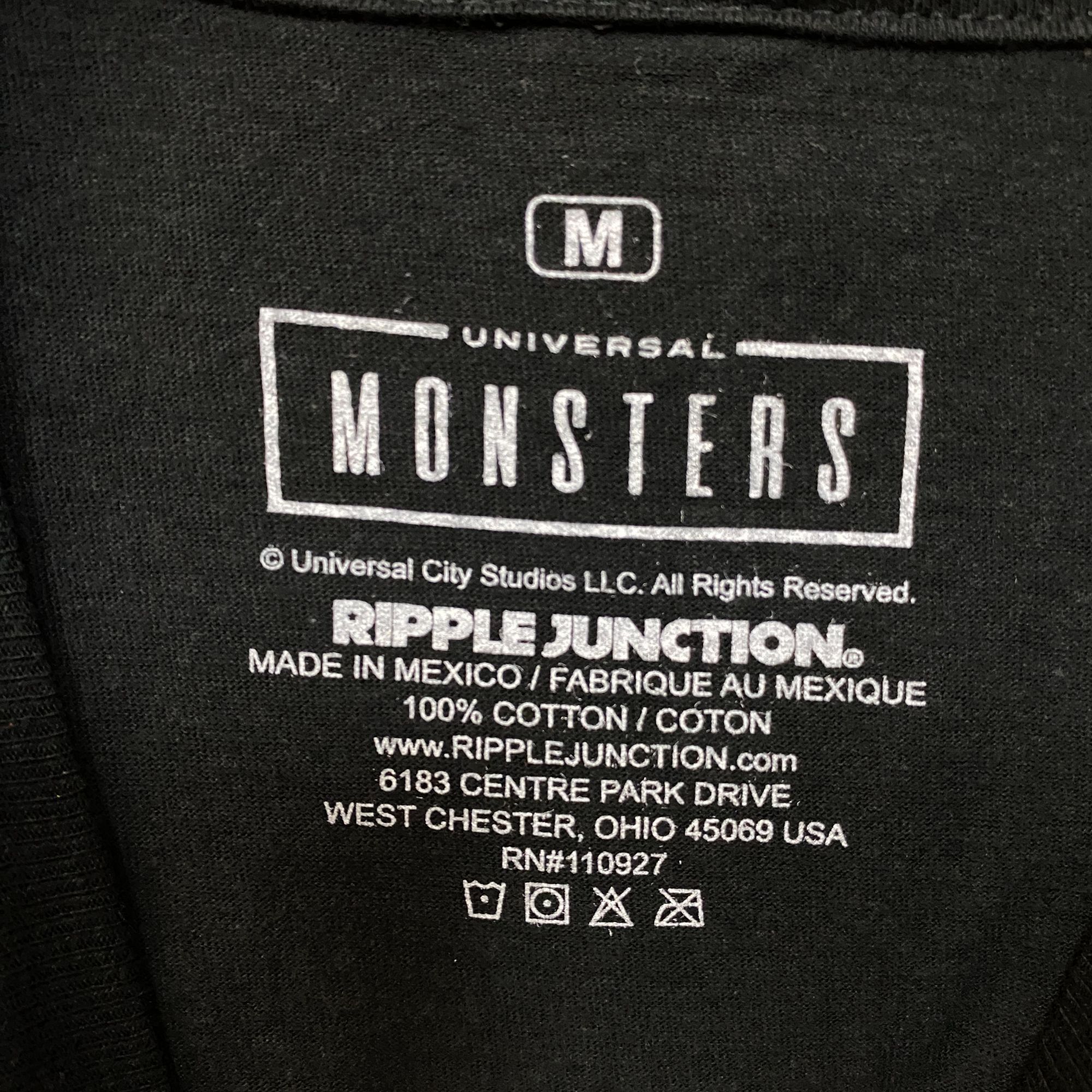 Ripple Junction Universal Monsters A Night Of Terror T-Shirt Medium Size US M / EU 48-50 / 2 - 4 Thumbnail