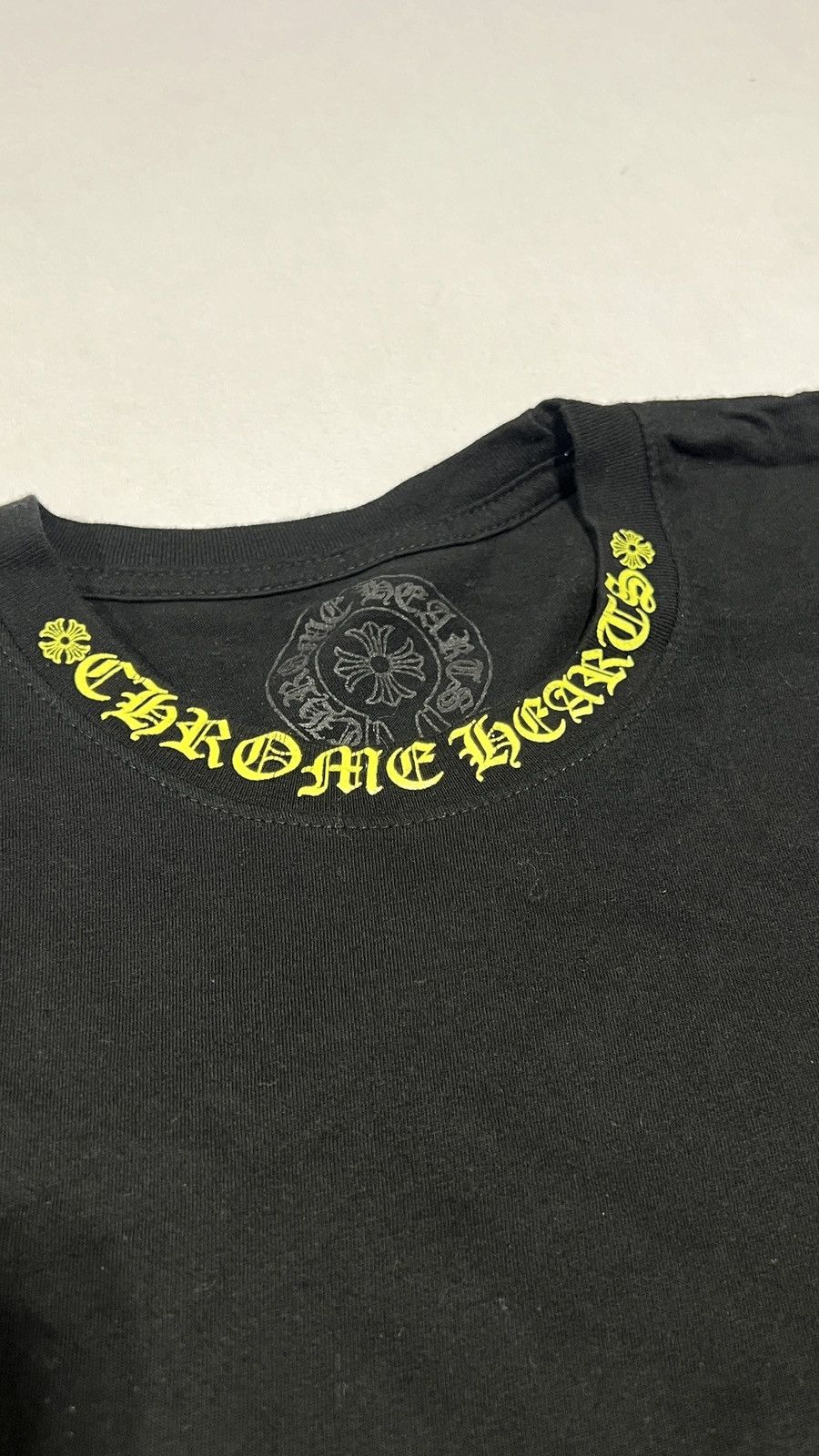 Chrome Hearts Chrome Hearts Yellow Neck Logo Tee Size US M / EU 48-50 / 2 - 4 Thumbnail