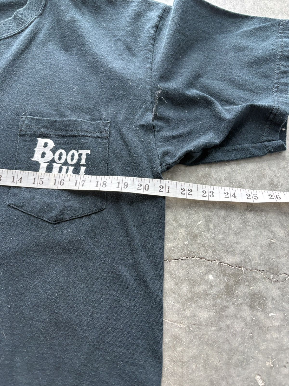 Vintage Vintage Y2K Boot Hill Saloon Graphic Tee Size US L / EU 52-54 / 3 - 8 Thumbnail