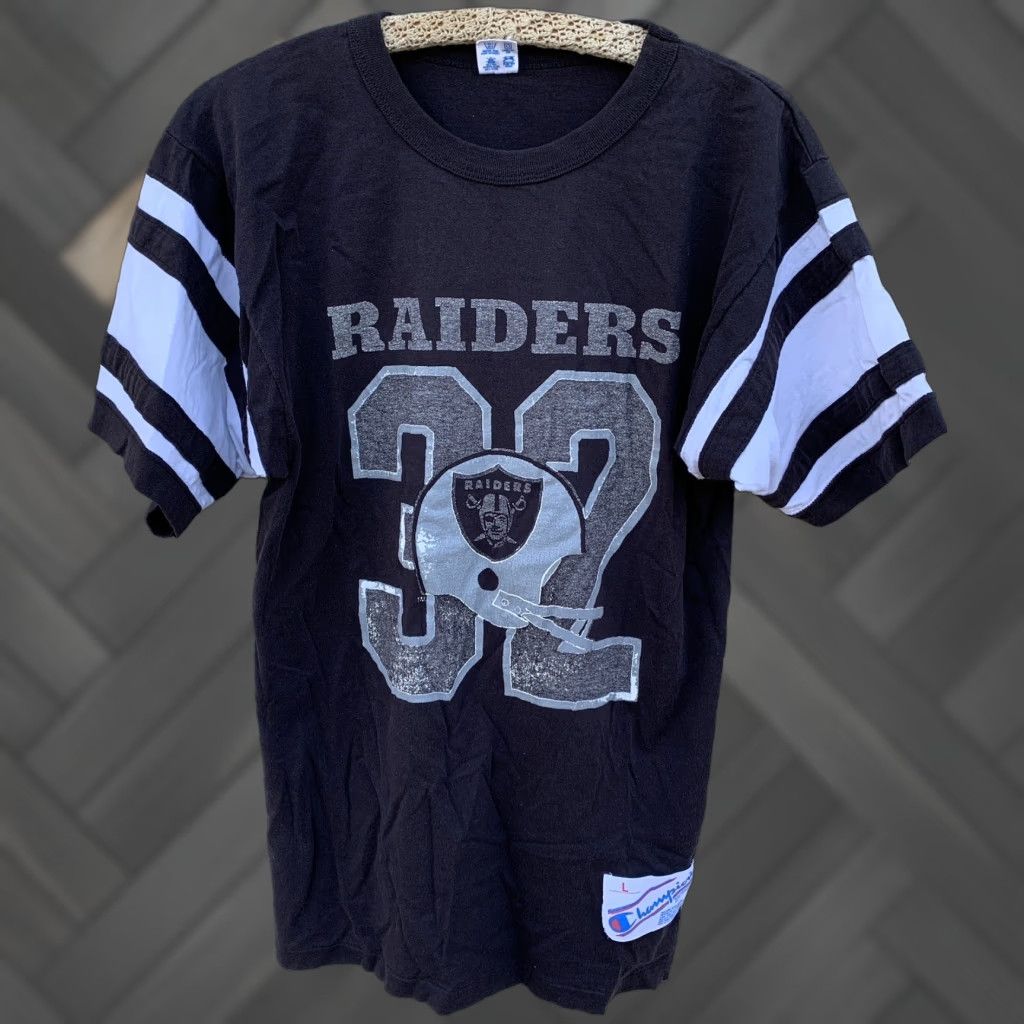 Champion VINTAGE Champion Jersey T-Shirt Raiders 32 Jersey Style Graphic Tee L Black Men Adult Large Sports Size US L / EU 52-54 / 3 - 1 Thumbnail