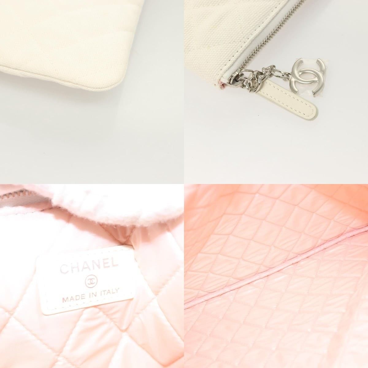 Chanel Chanel Matelasse Clutch Bag Size ONE SIZE - 4 Thumbnail