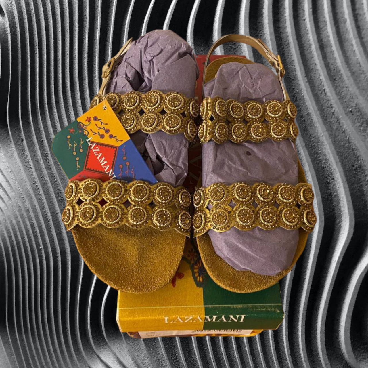 Vintage Elegant Gold Sandals by Lazamani - Size 37 - Special Offer! Size US 6 / IT 36 - 8 Thumbnail